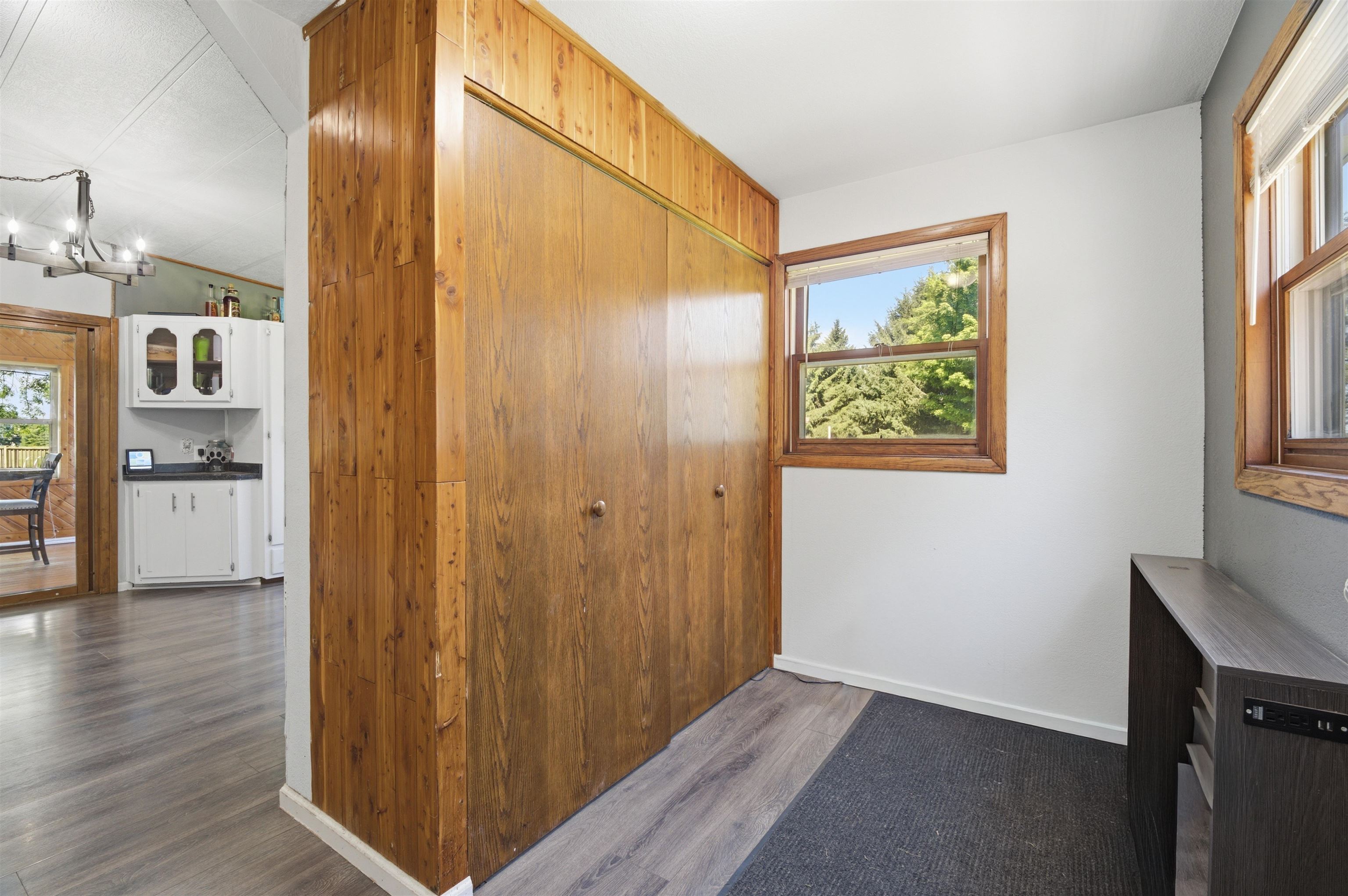 W10531 ROLOFF Road