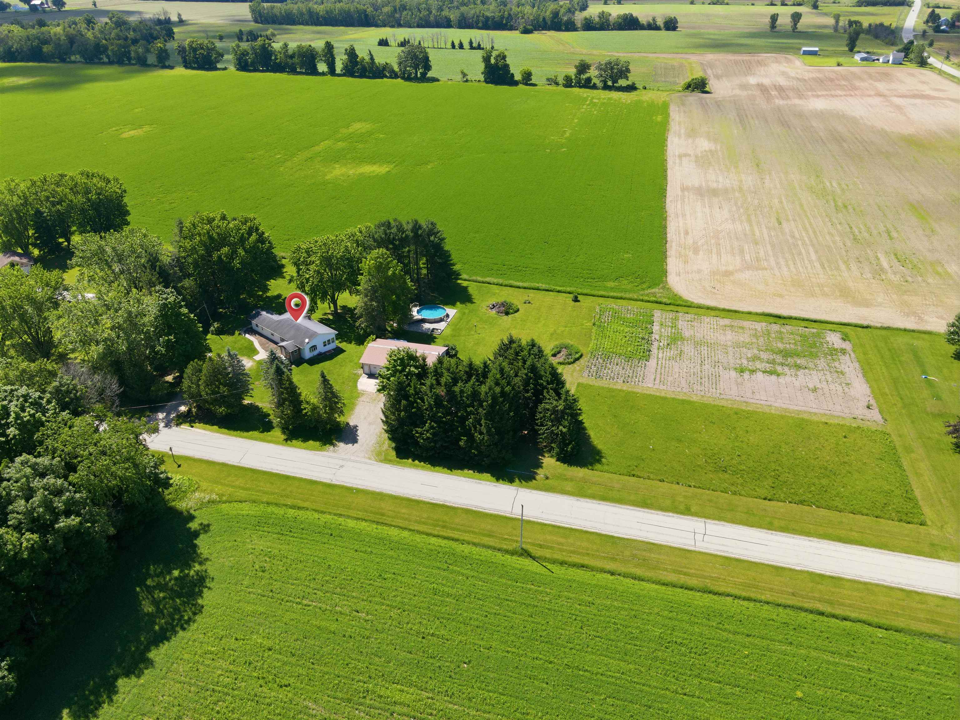 W10531 ROLOFF Road