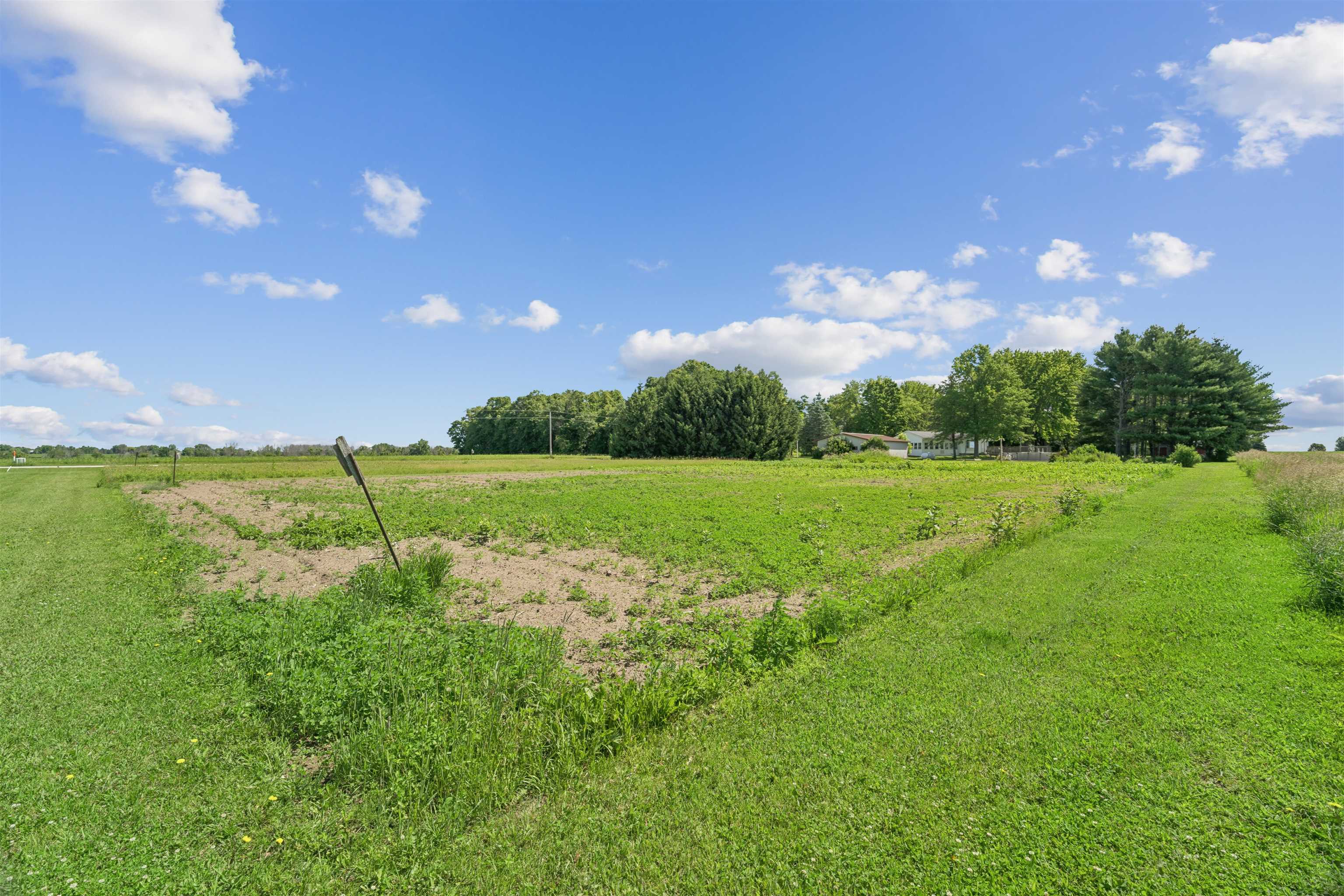 W10531 ROLOFF Road
