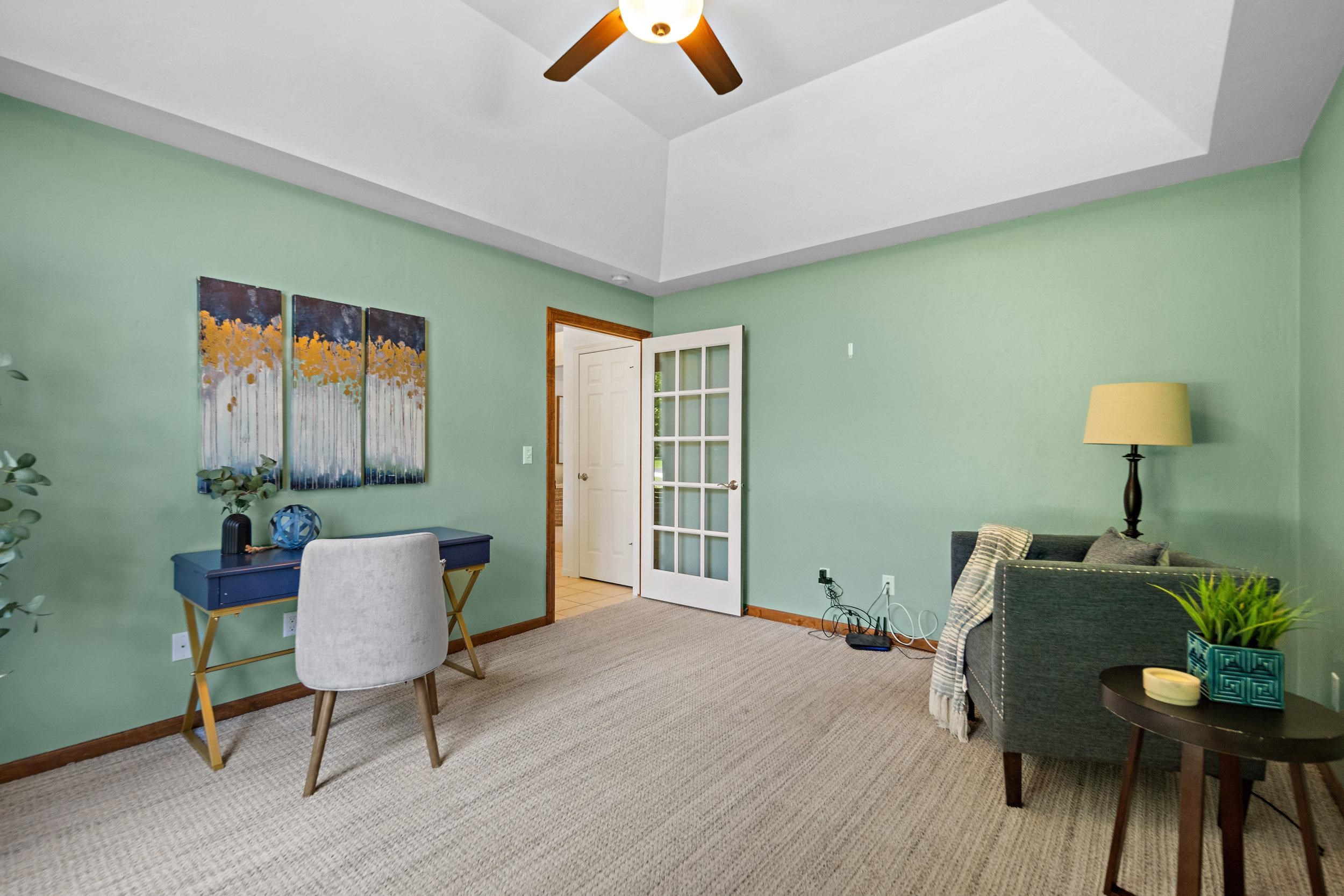 8045 SAQUARO Court