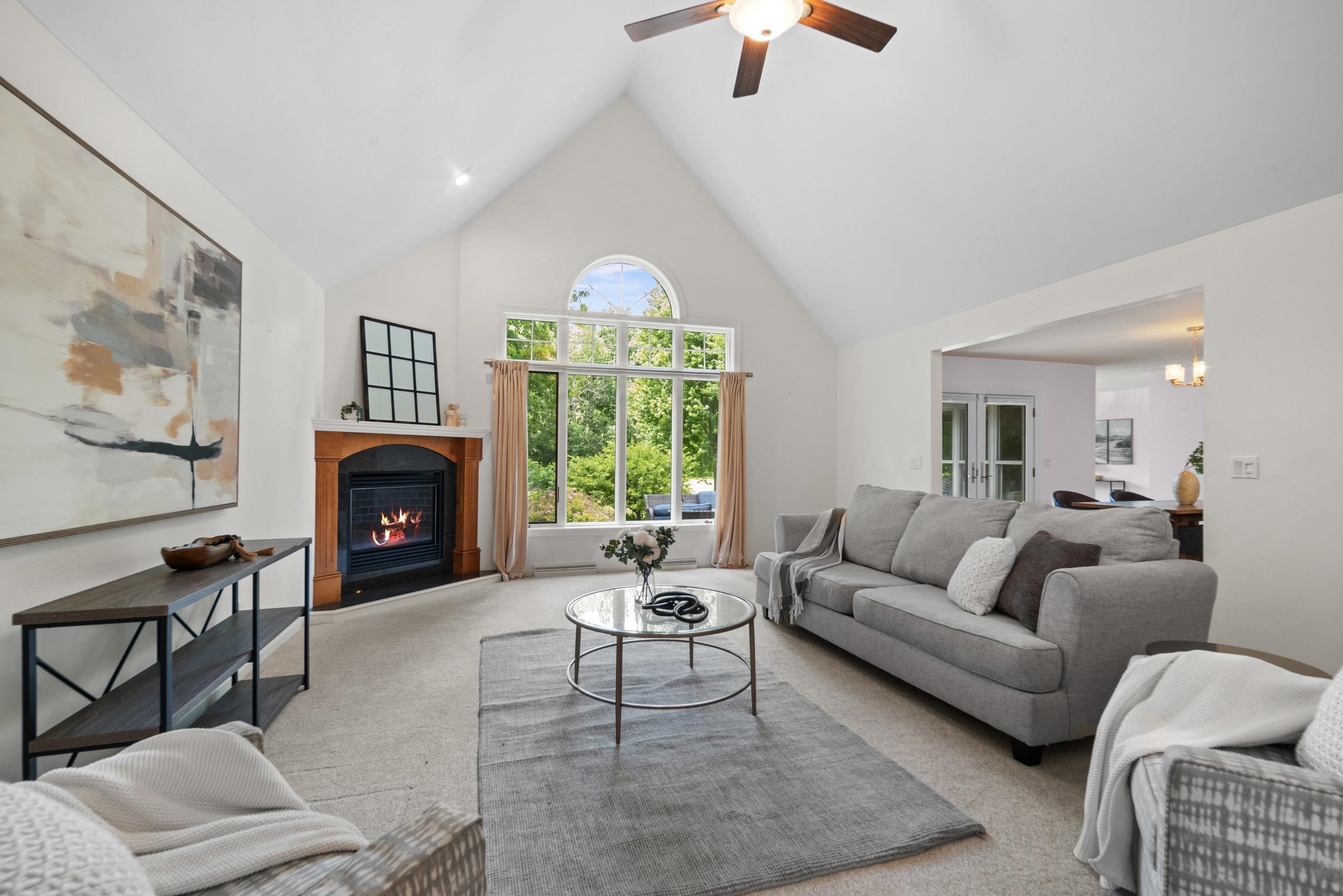 8045 SAQUARO Court
