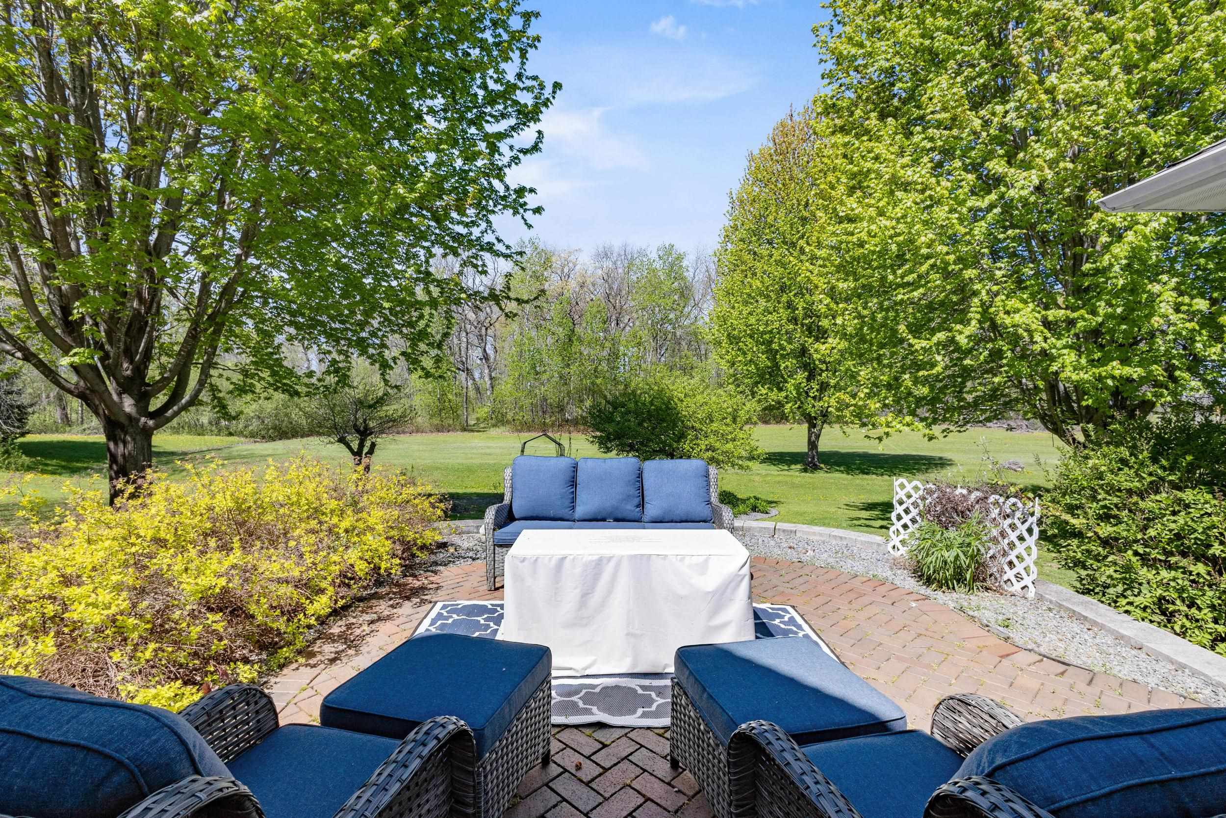 8045 SAQUARO Court