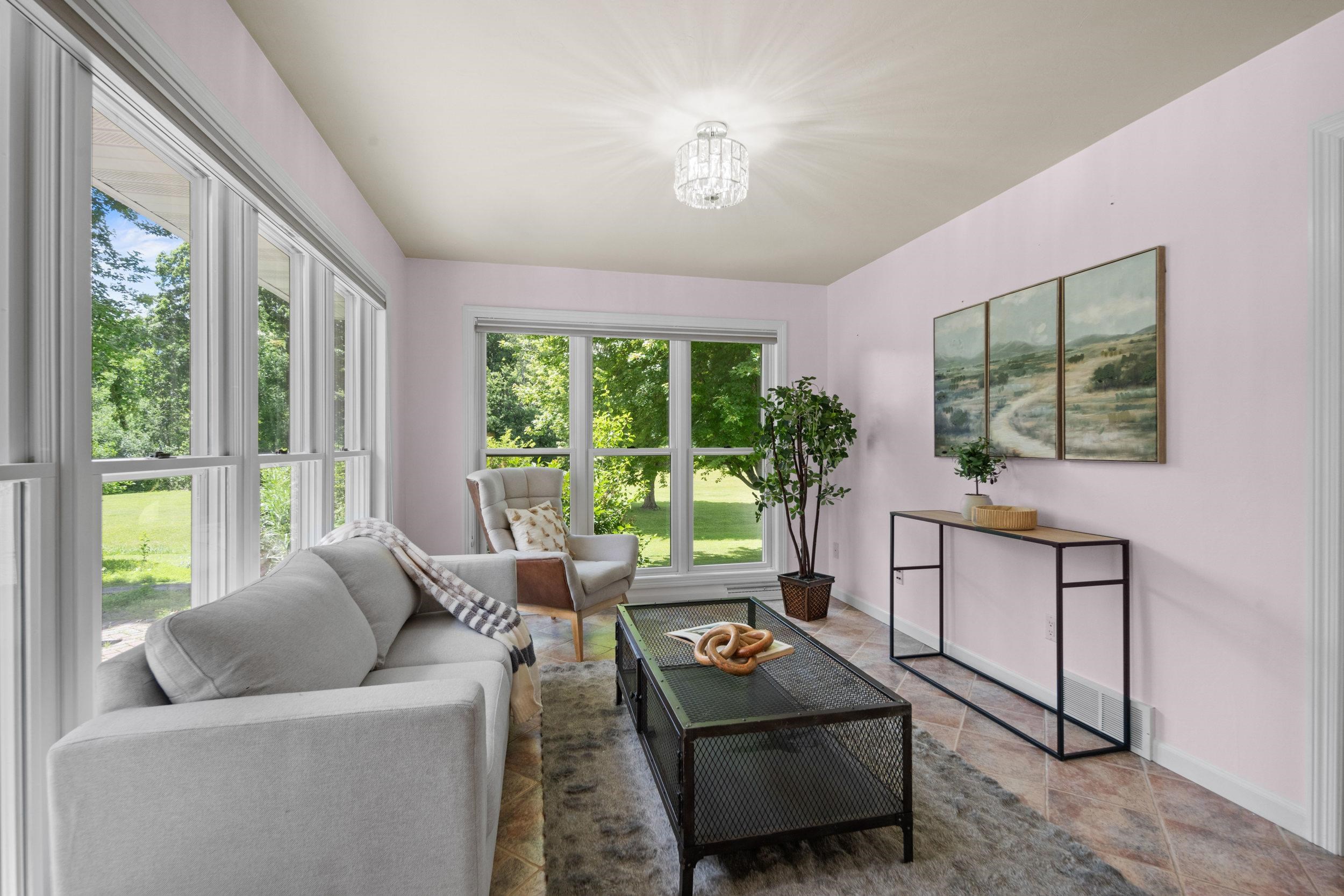 8045 SAQUARO Court