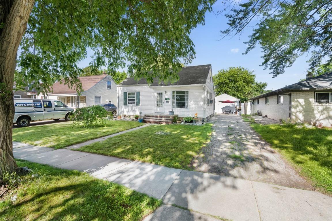 641 STATE Street