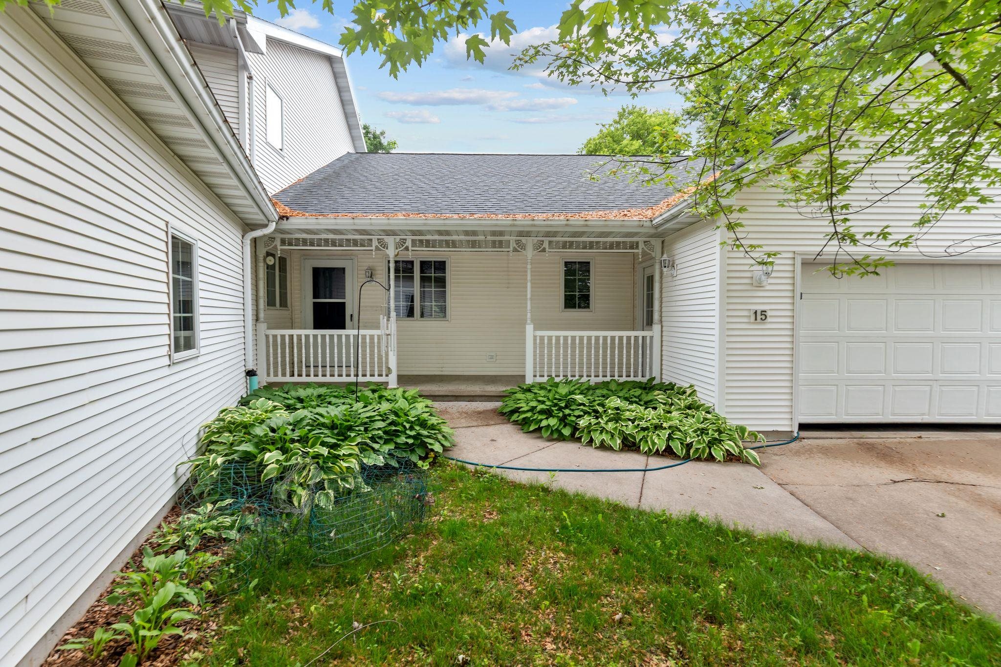 17 PAMELA Court