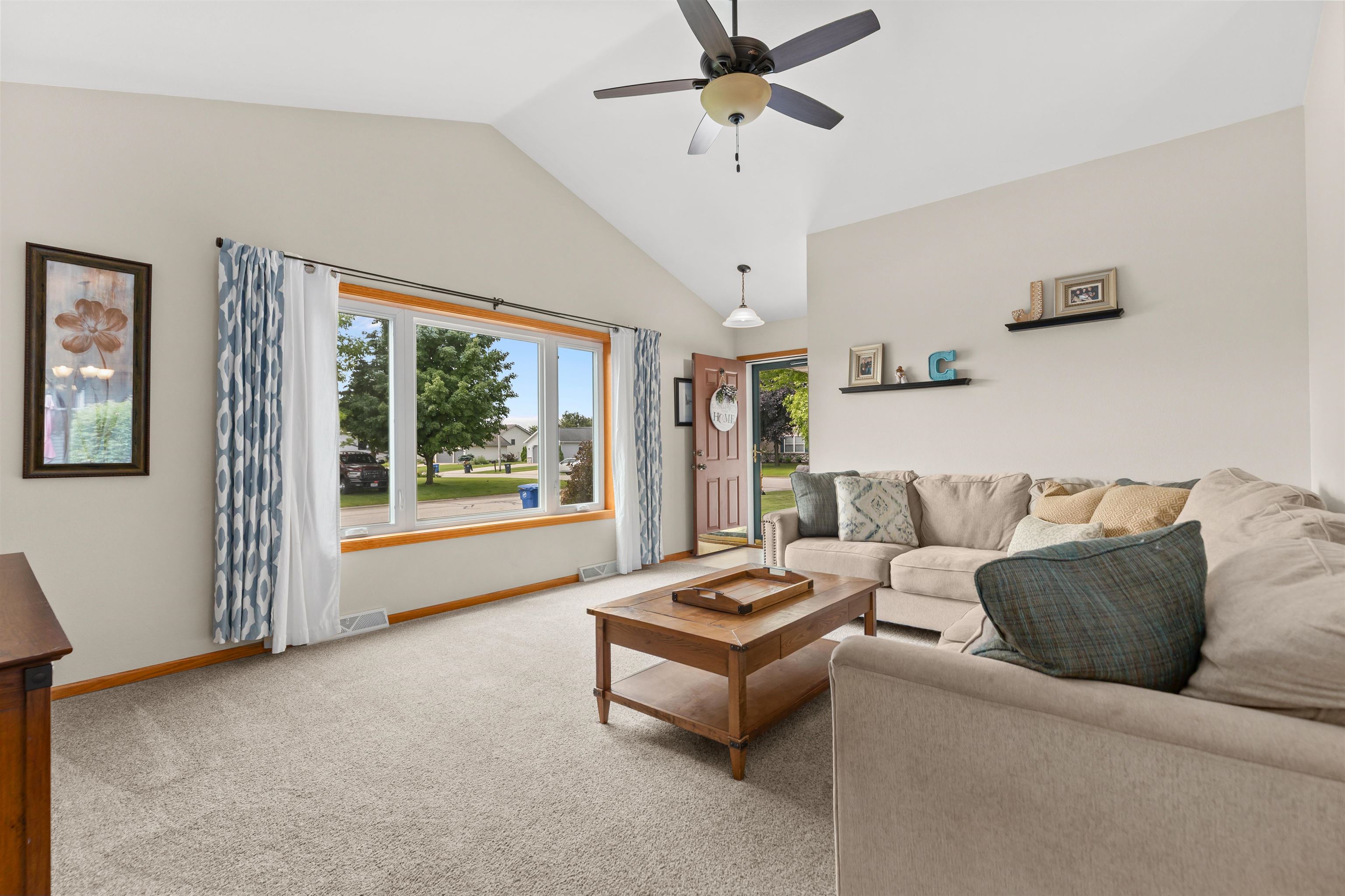 1140 GRASSY PLAINS Drive
