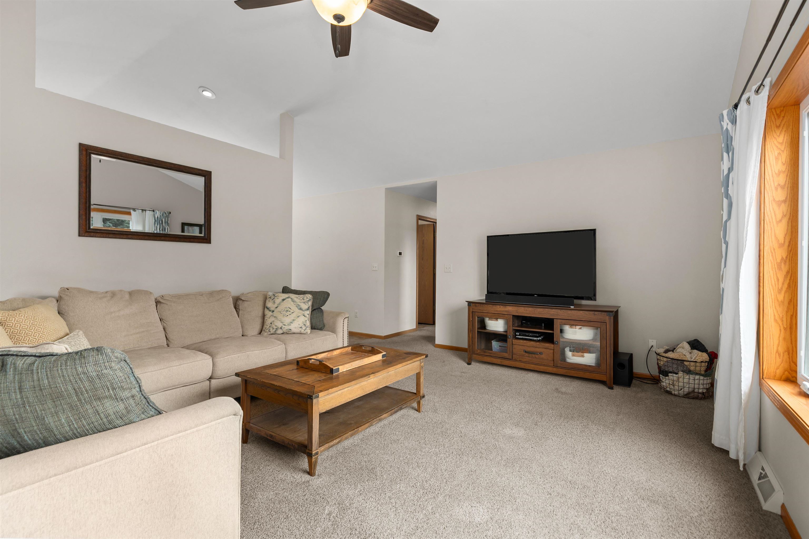 1140 GRASSY PLAINS Drive