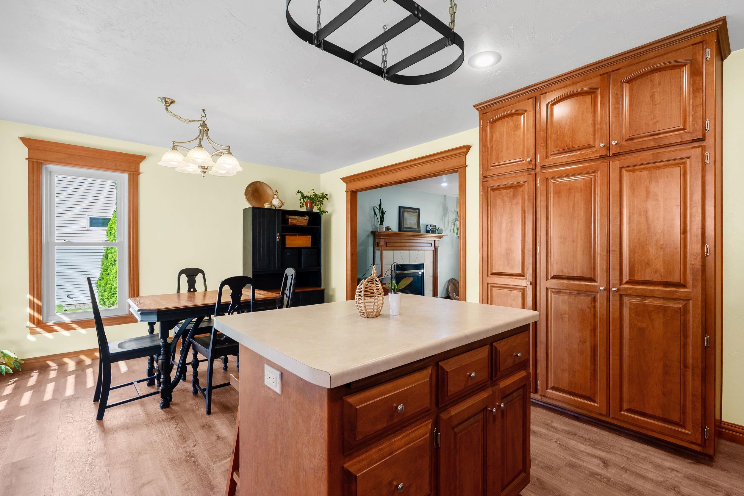 4501 N STONEBRIDGE Court