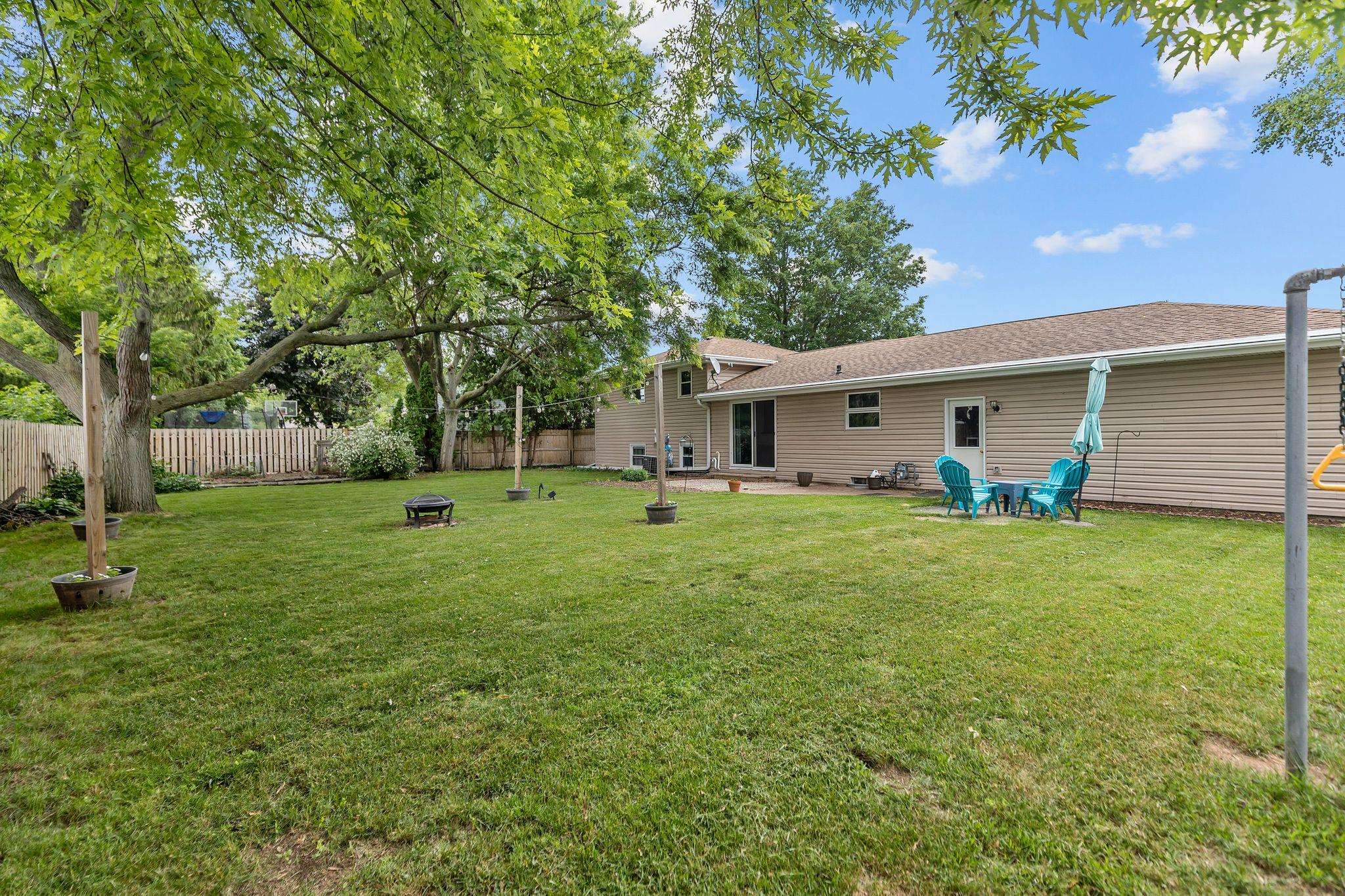 732 MANCHESTER Road