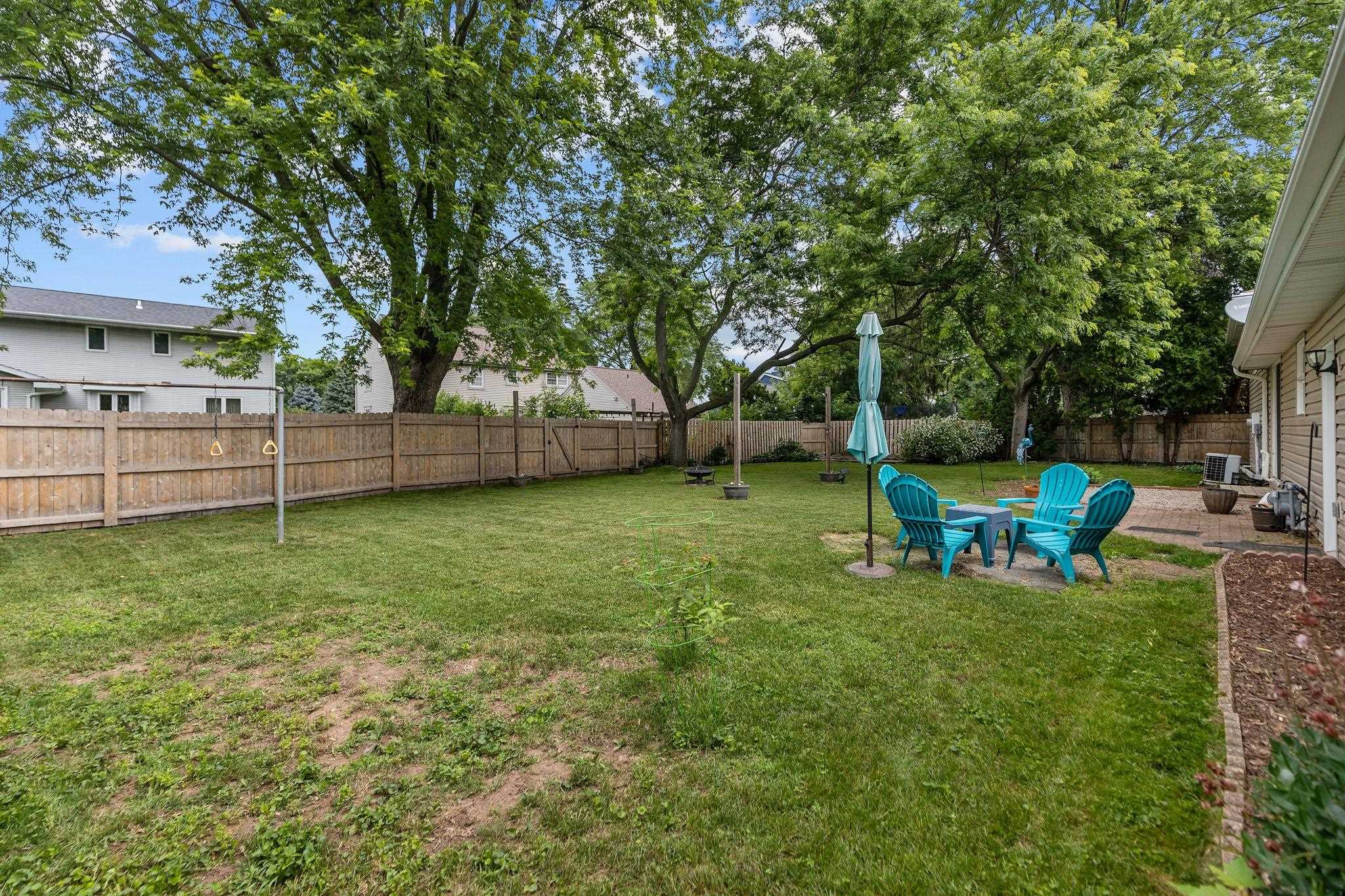732 MANCHESTER Road