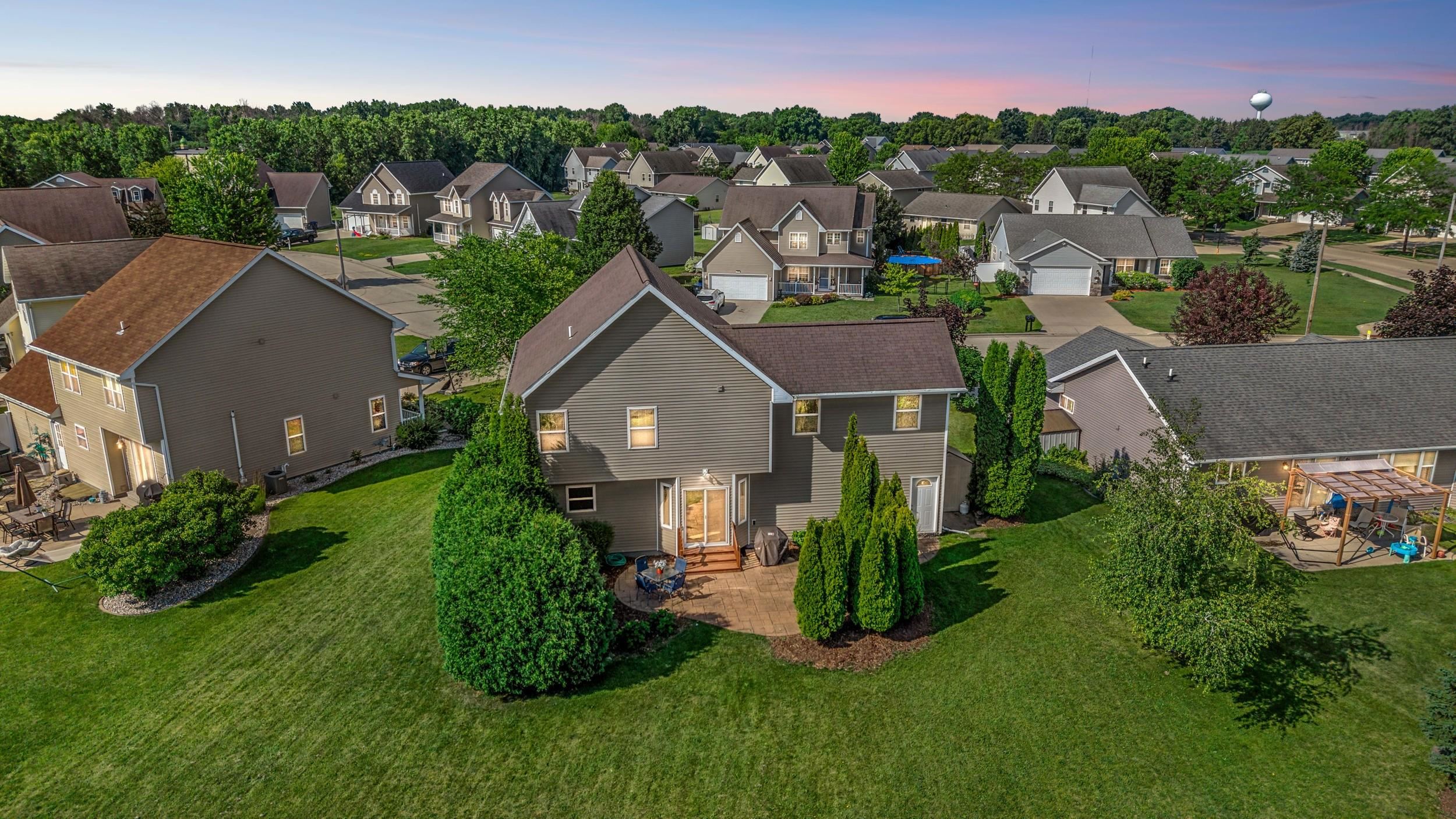 275 FORT Drive