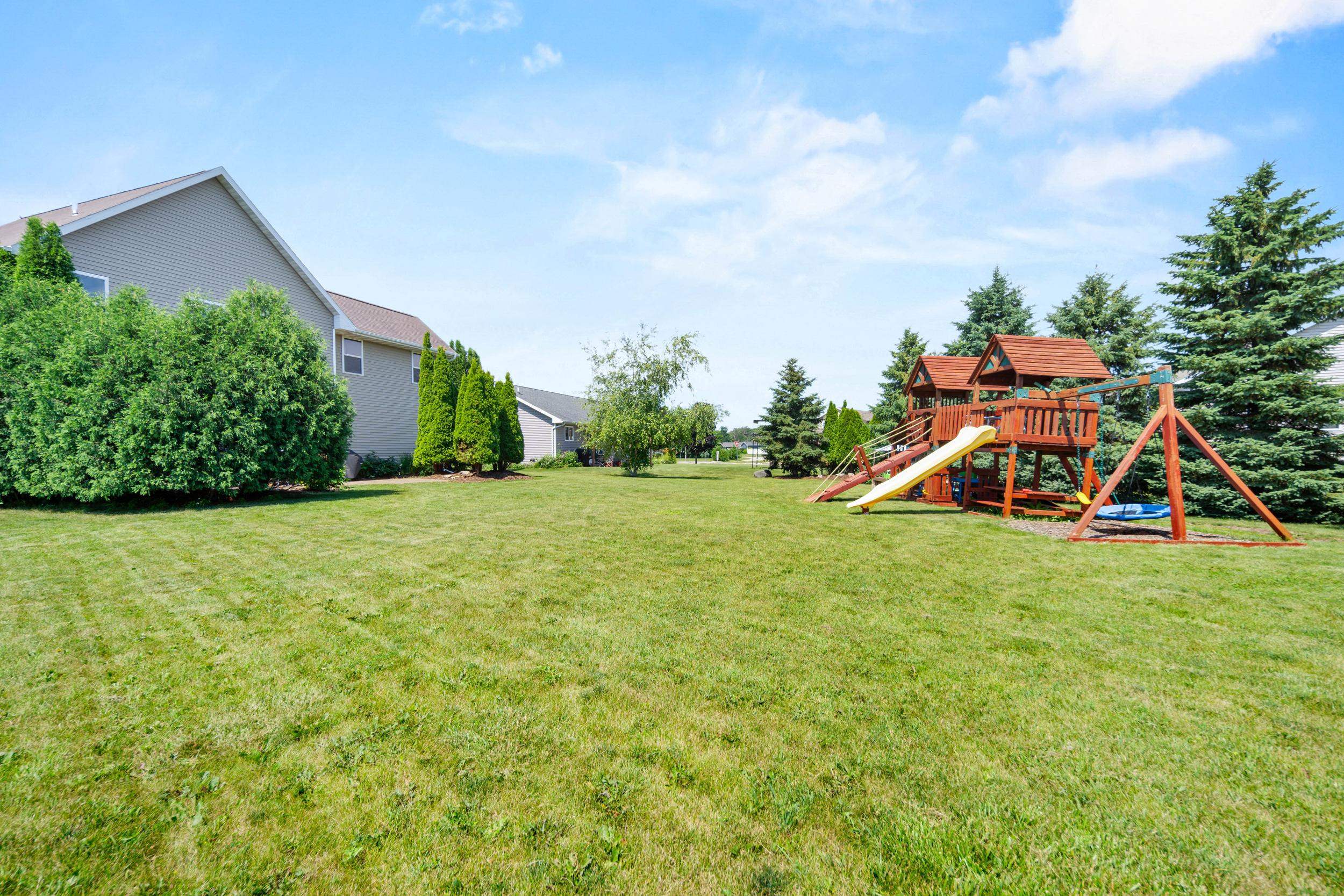 275 FORT Drive