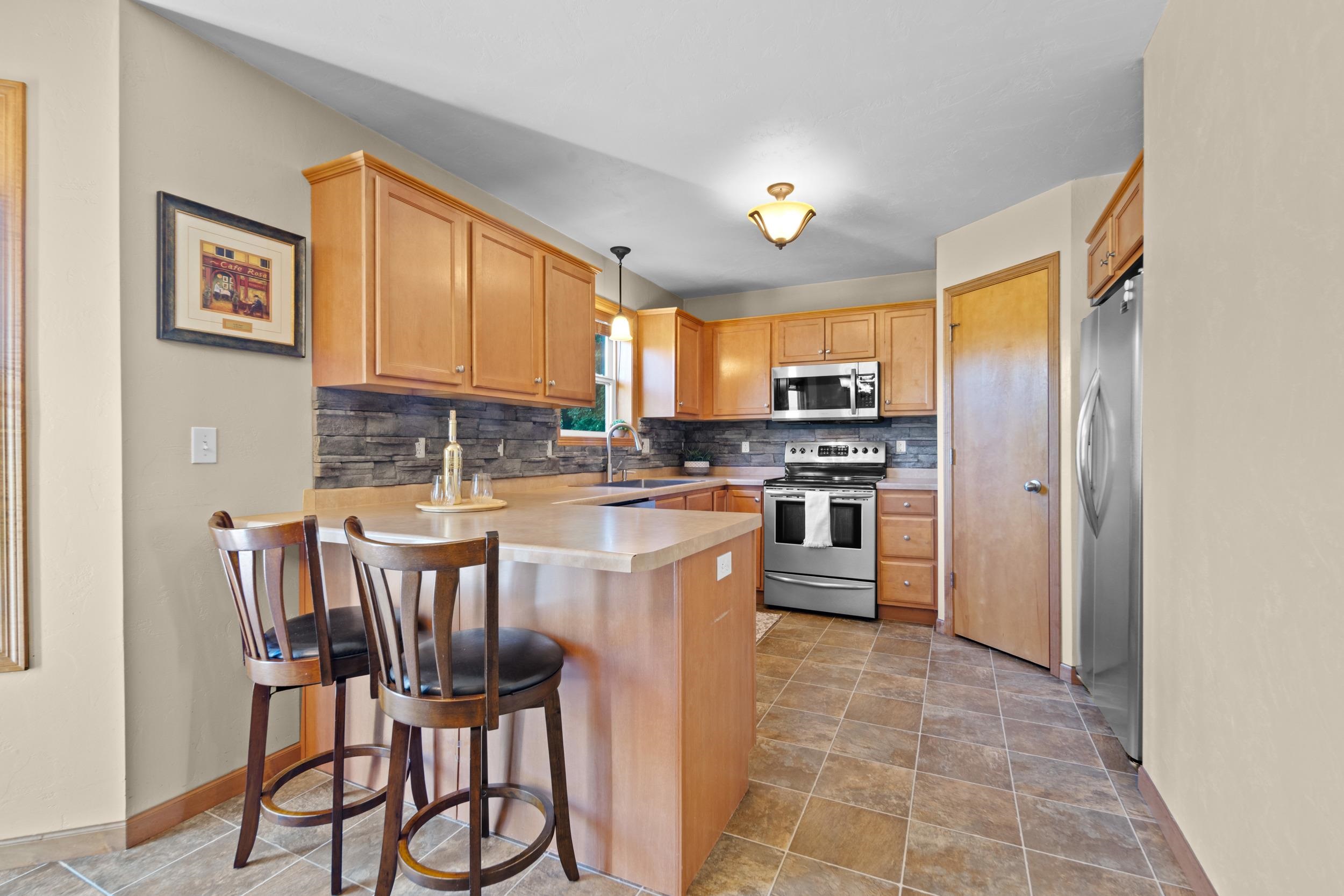 275 FORT Drive