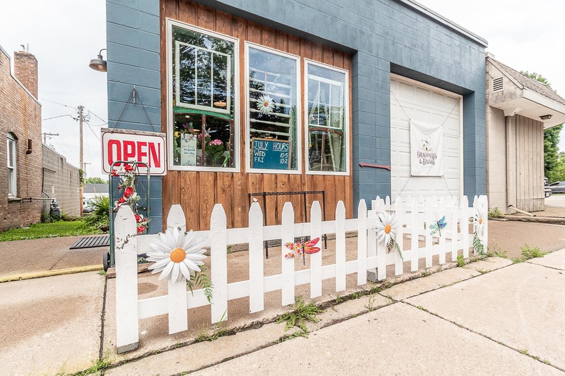 185 E STATE Street