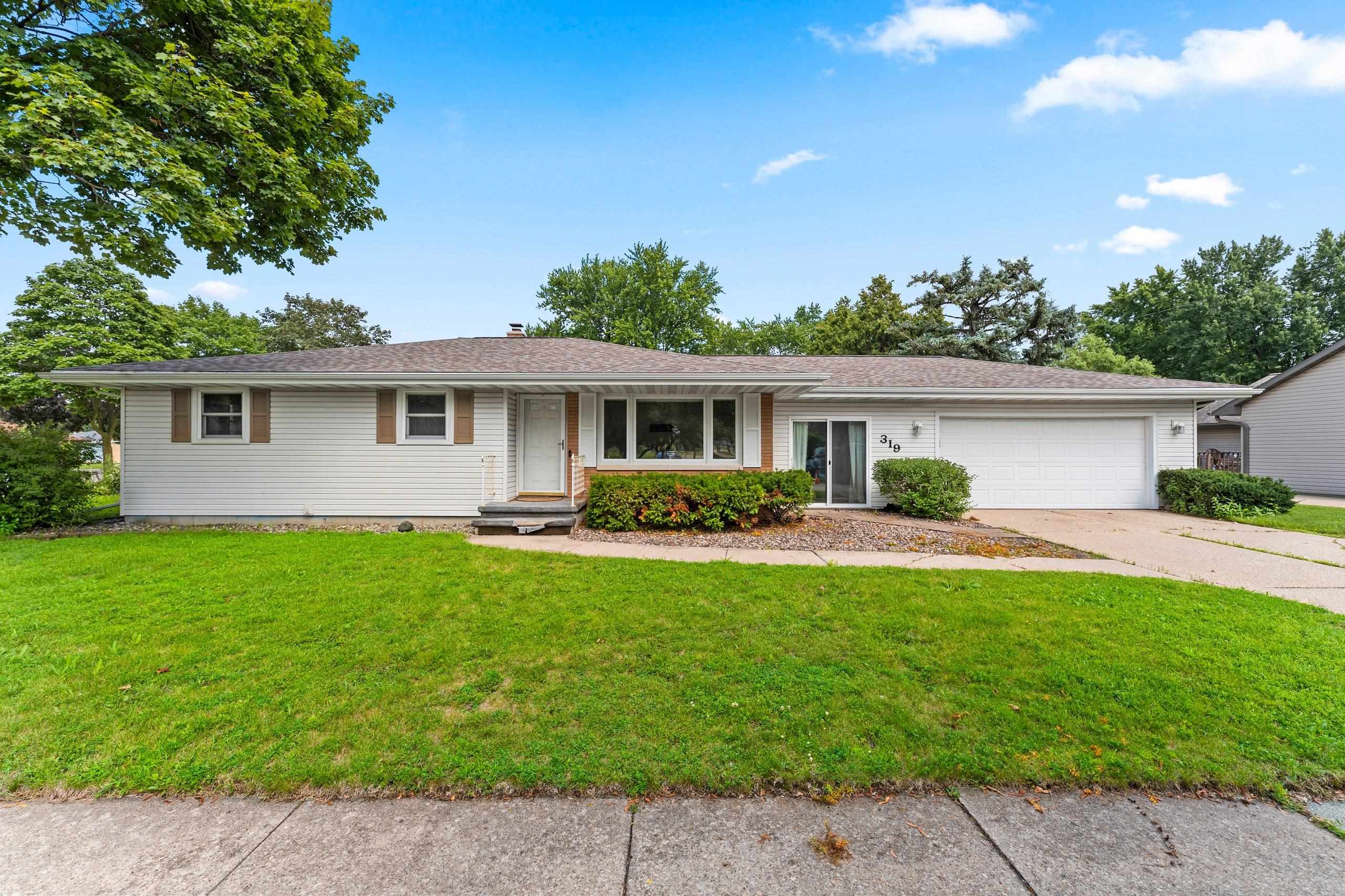 319 HARRIET Street