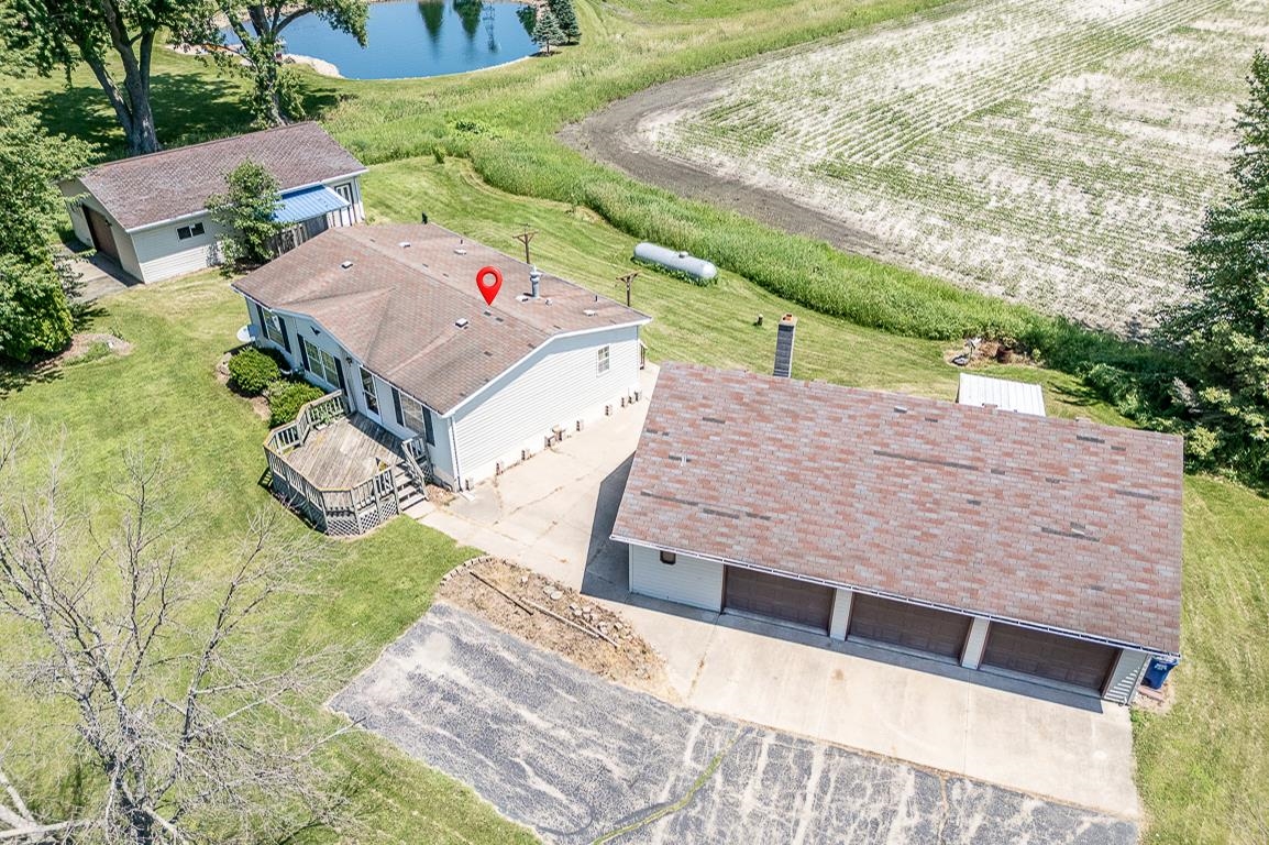 N5690 BOELTER Road