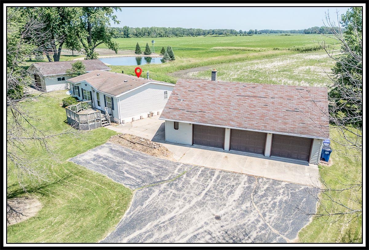N5690 BOELTER Road