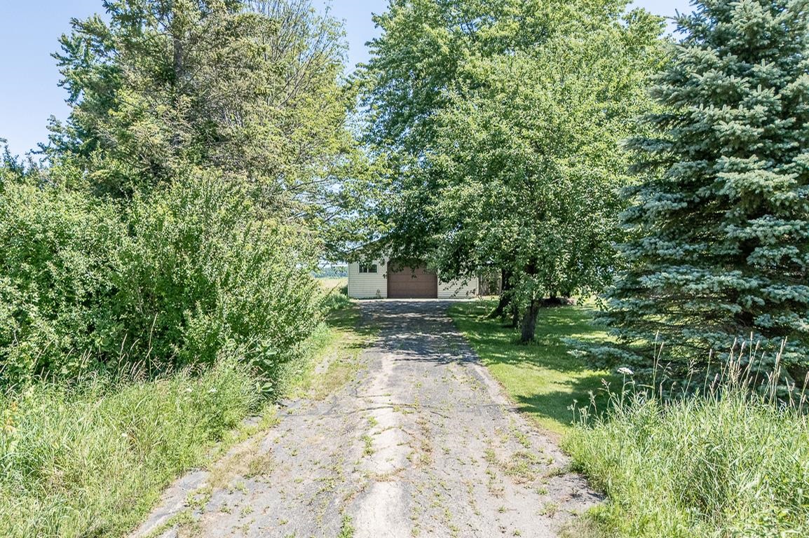N5690 BOELTER Road