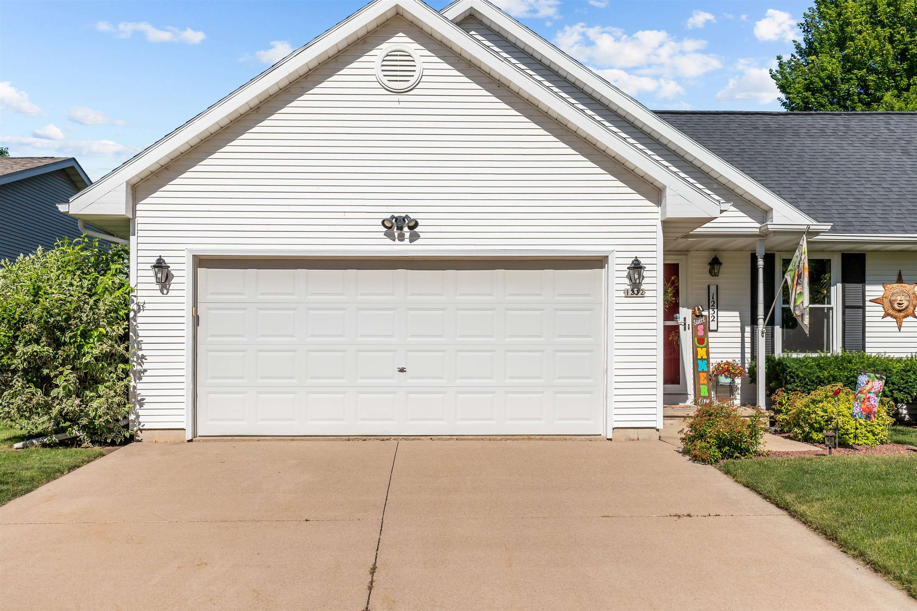 1232 WHEATFIELD Way