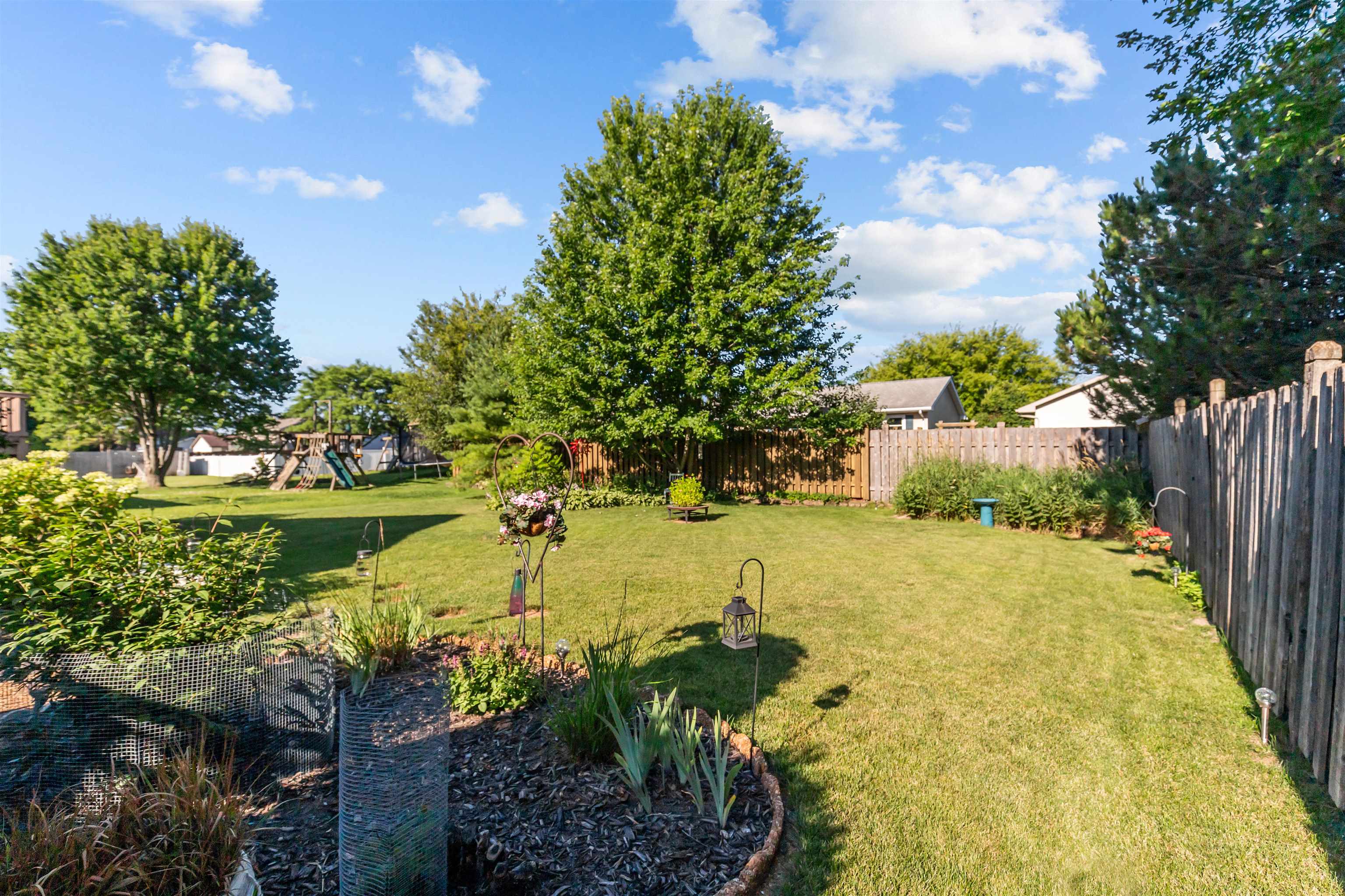 1232 WHEATFIELD Way
