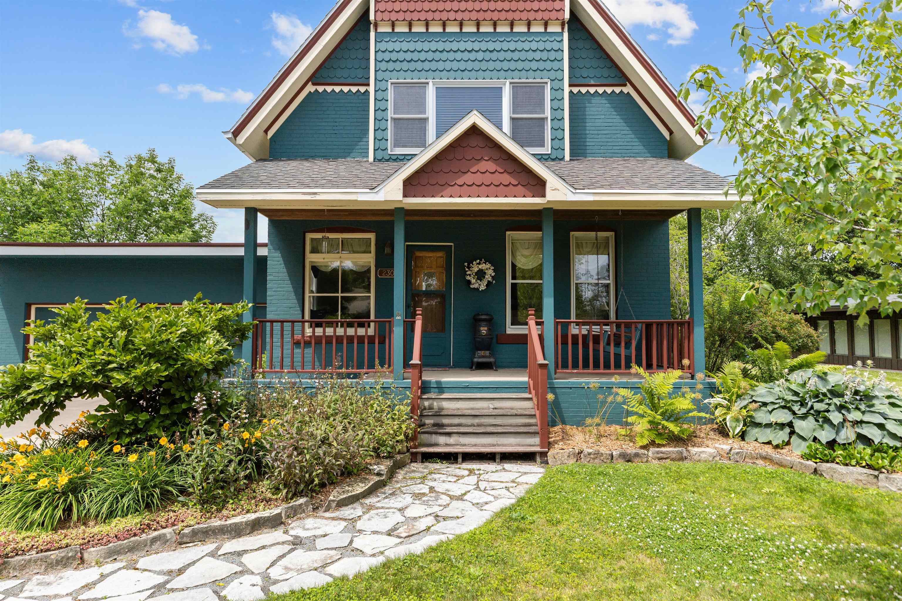 2309 N ONEIDA Street
