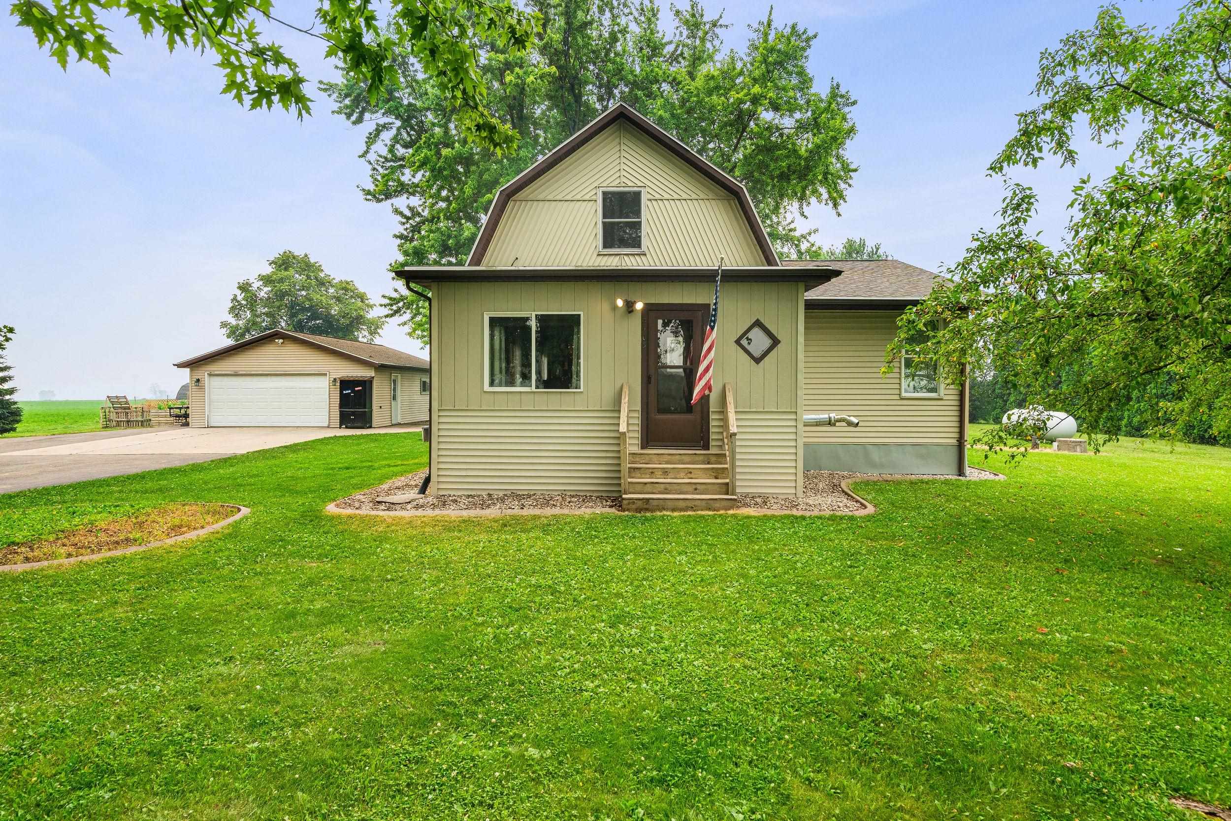 N5403 COUNTY RD W