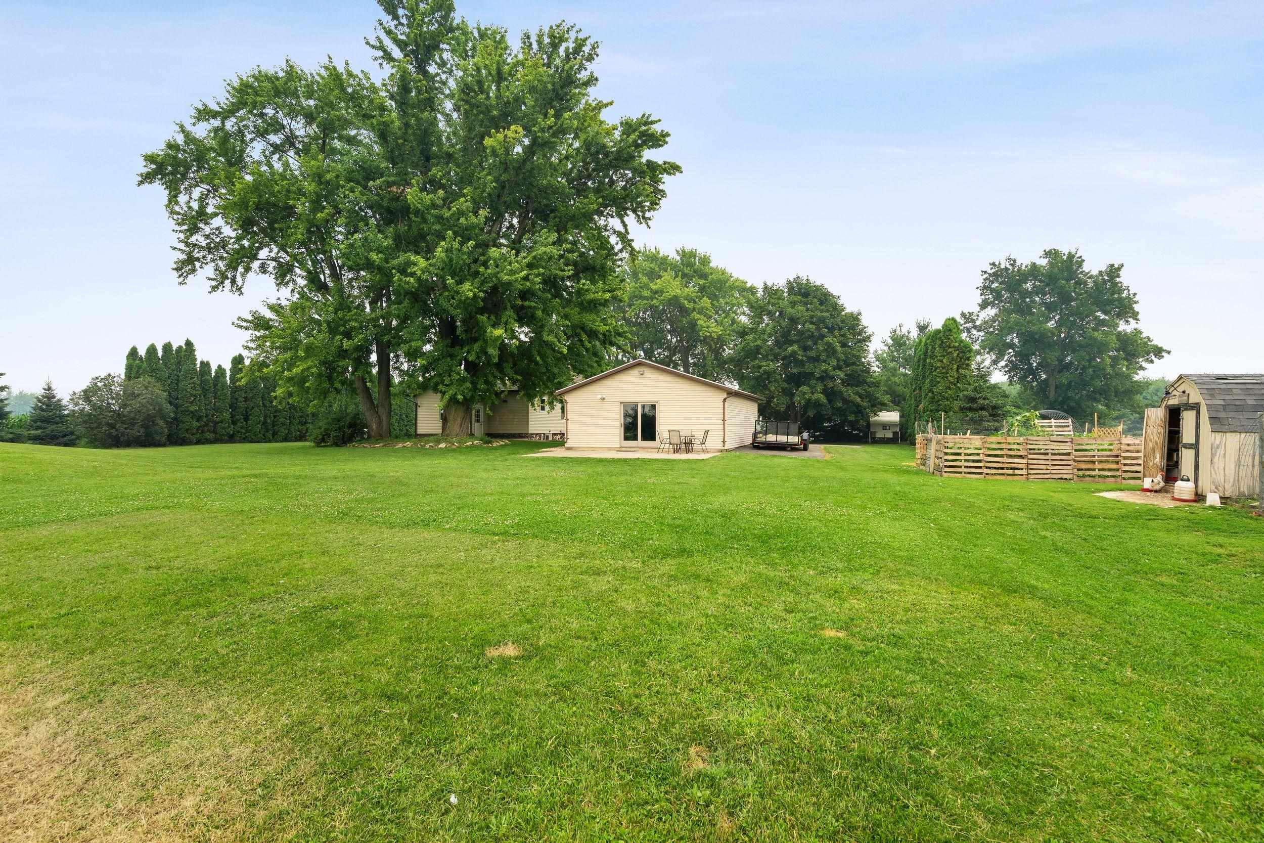 N5403 COUNTY RD W