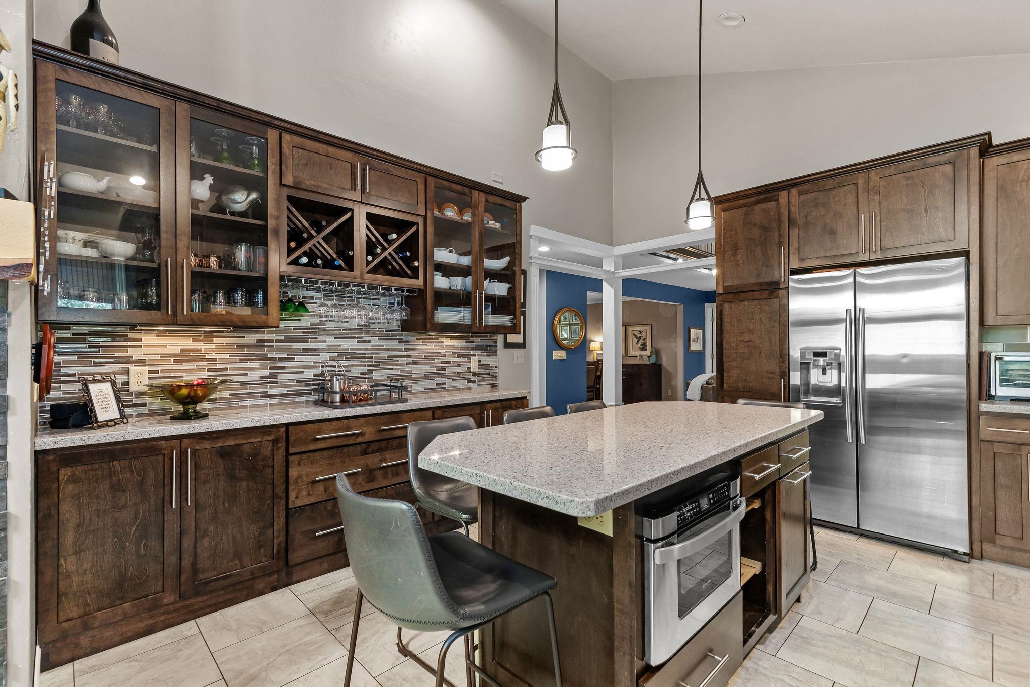 W3895 HIGHVIEW Drive
