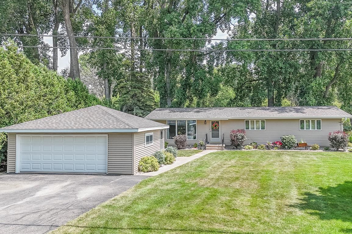 6752 LEE HARBOR Lane