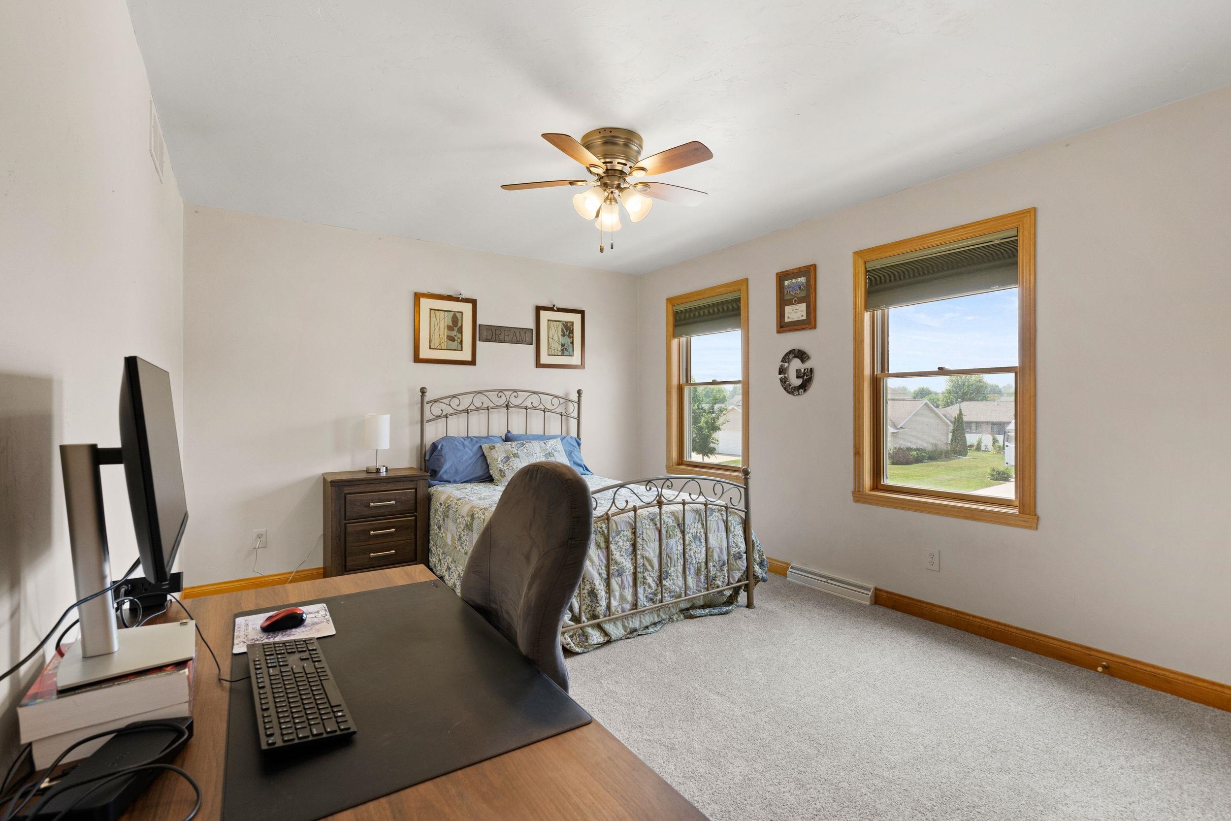 1594 LONE OAK Drive
