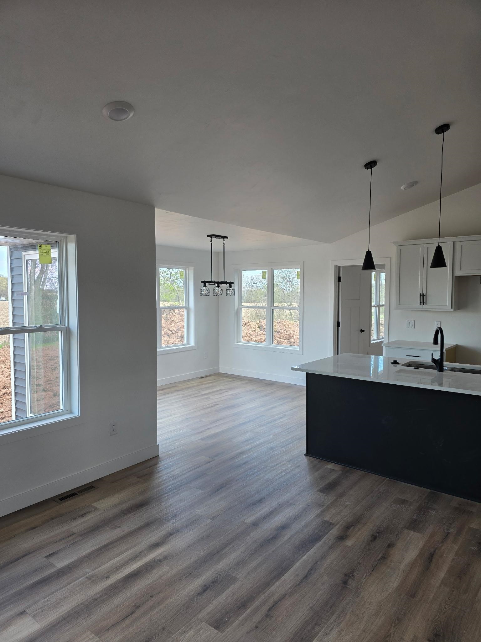 W6846 MCALLISTER Circle
