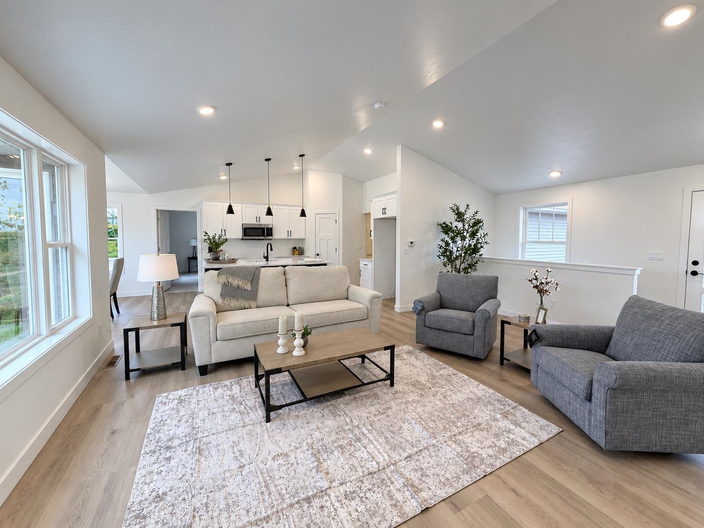 W6846 MCALLISTER Circle