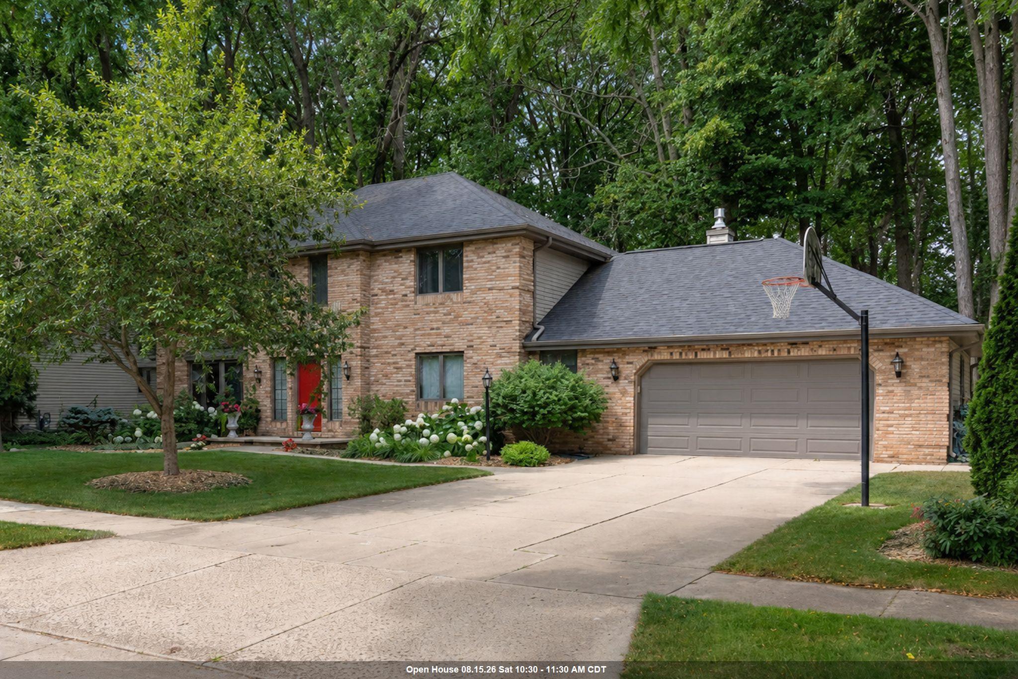 1511 S REBECCA Lane