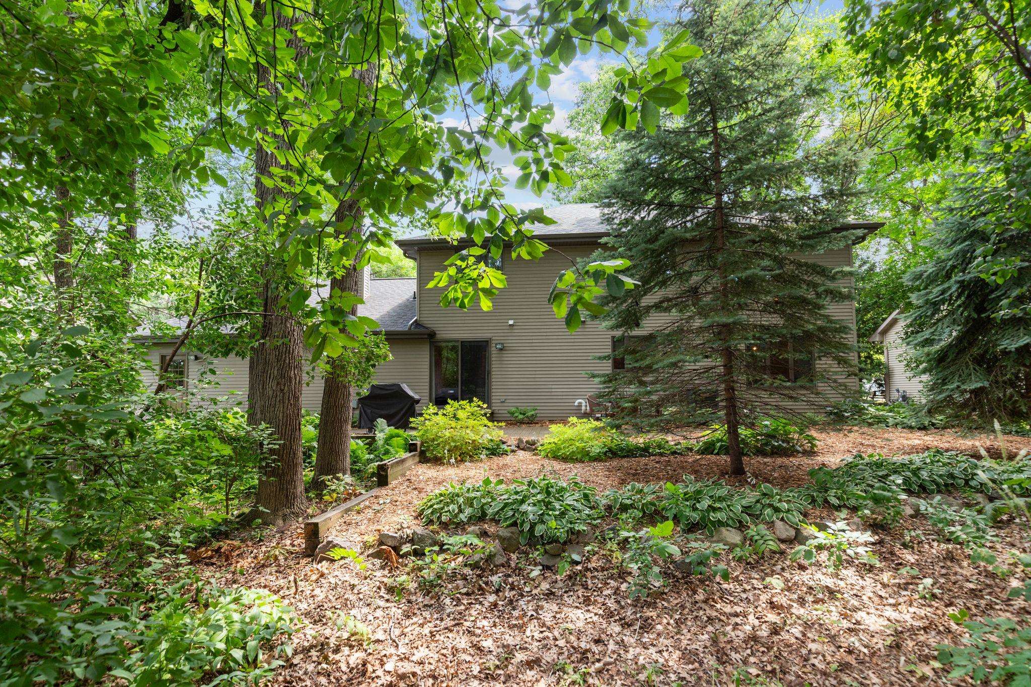 1511 S REBECCA Lane