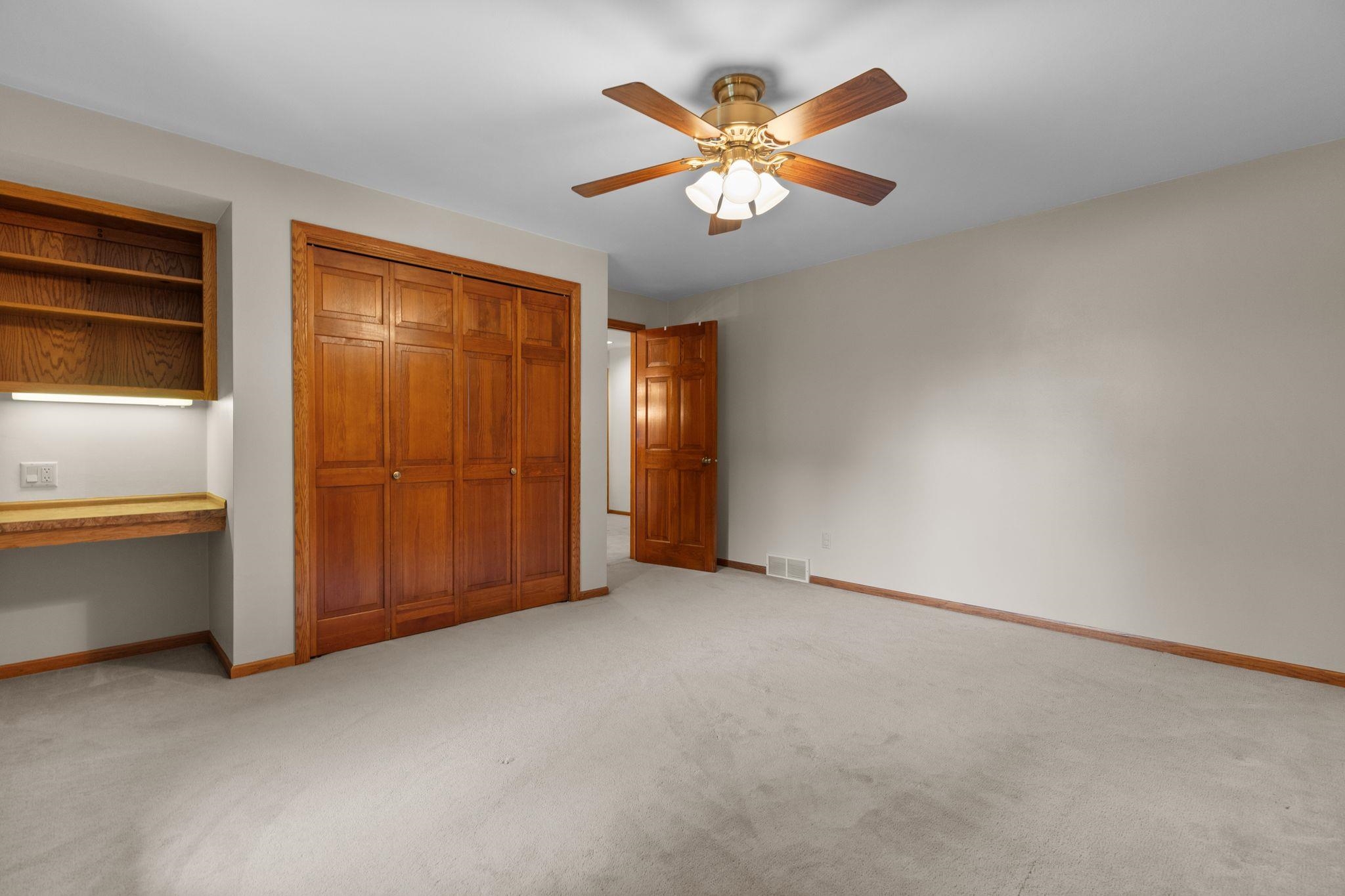 1511 S REBECCA Lane