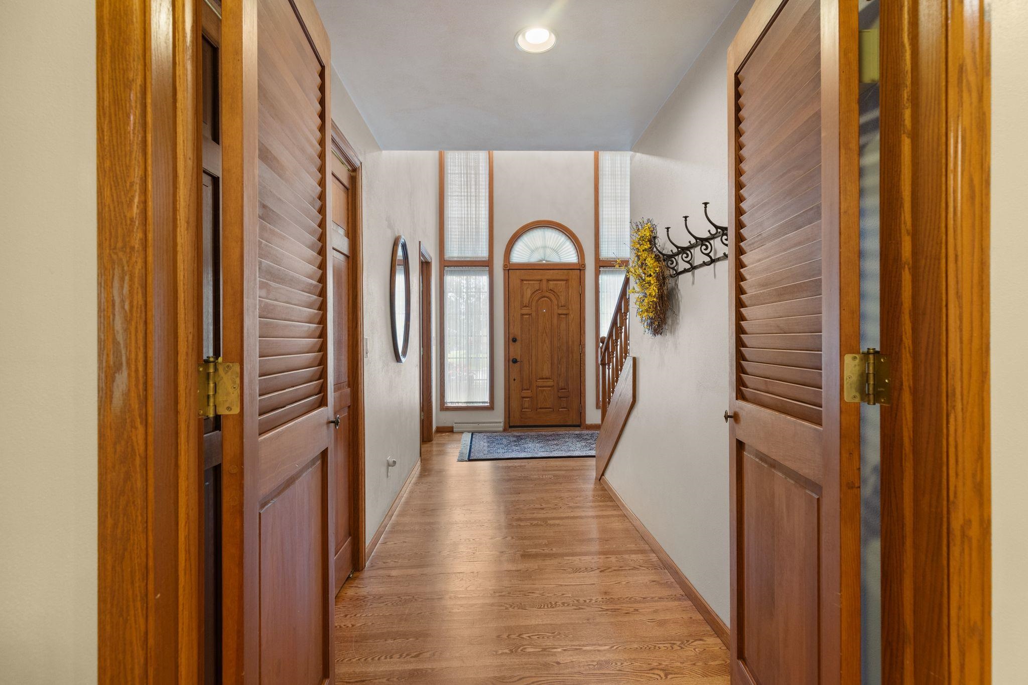 1511 S REBECCA Lane