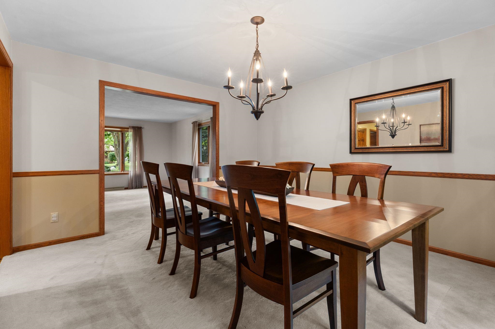 1511 S REBECCA Lane