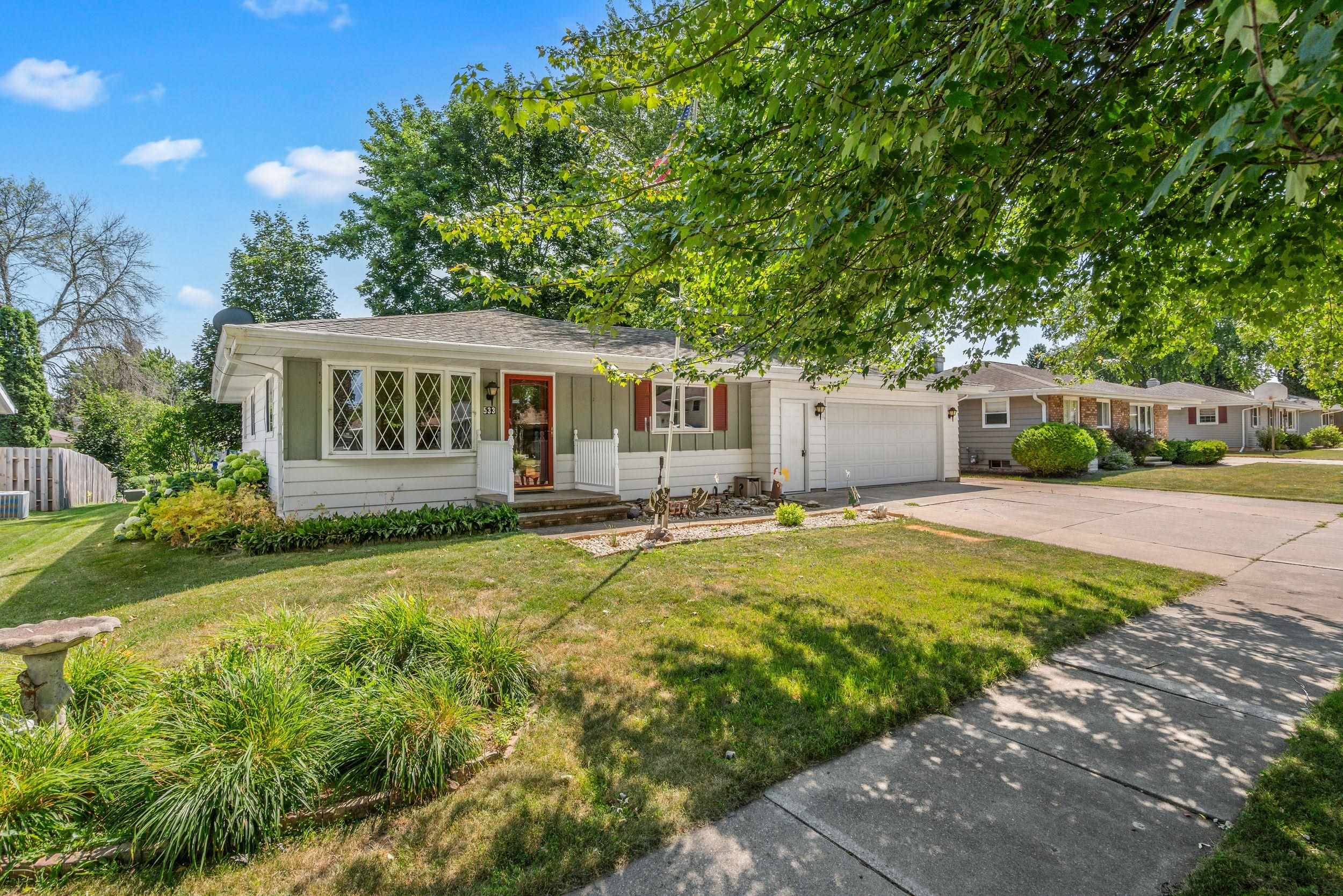 533 WILDWOOD Drive