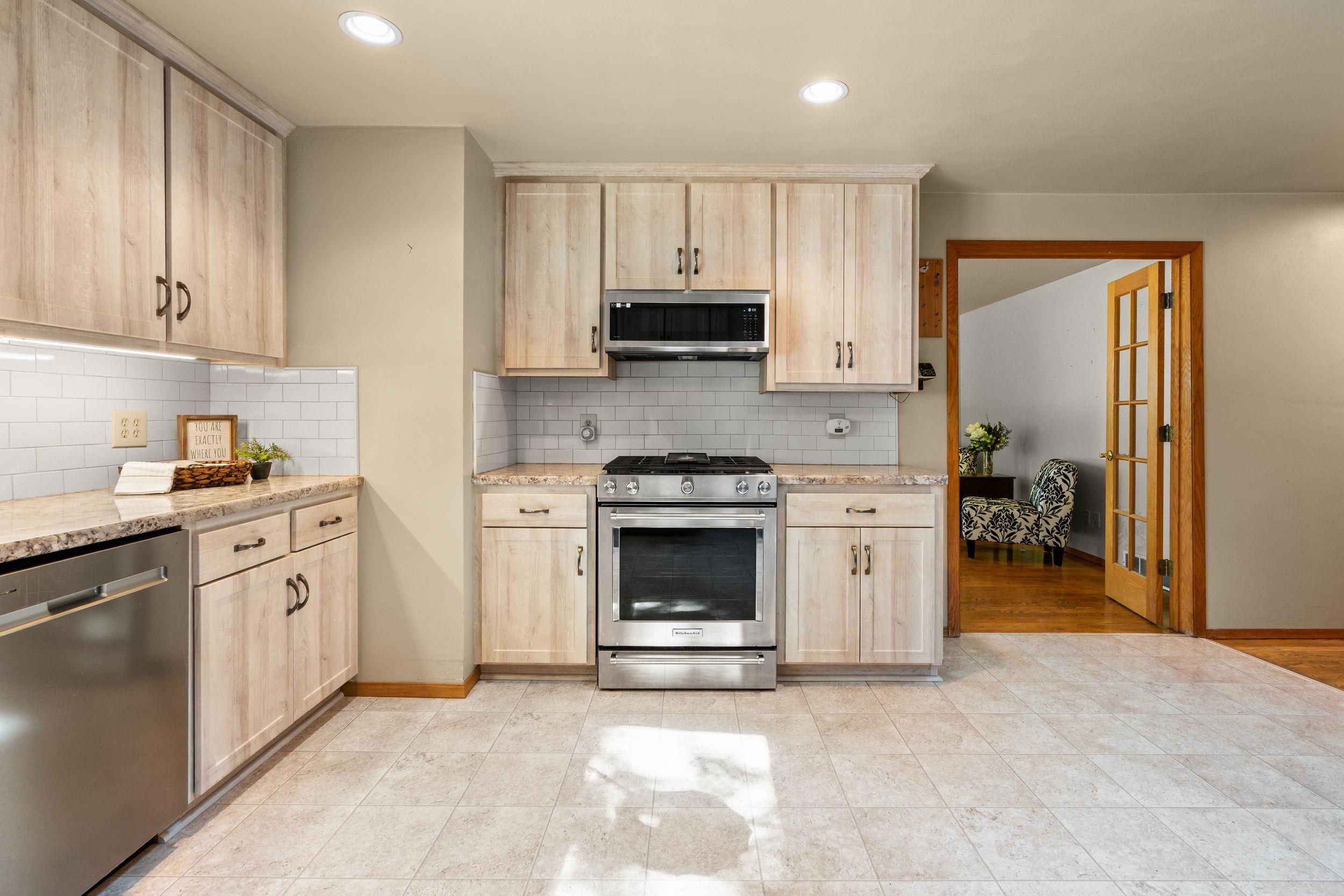 533 WILDWOOD Drive