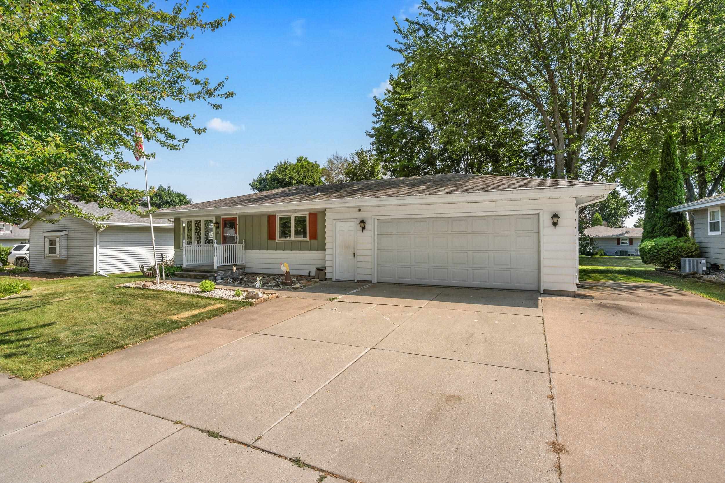 533 WILDWOOD Drive