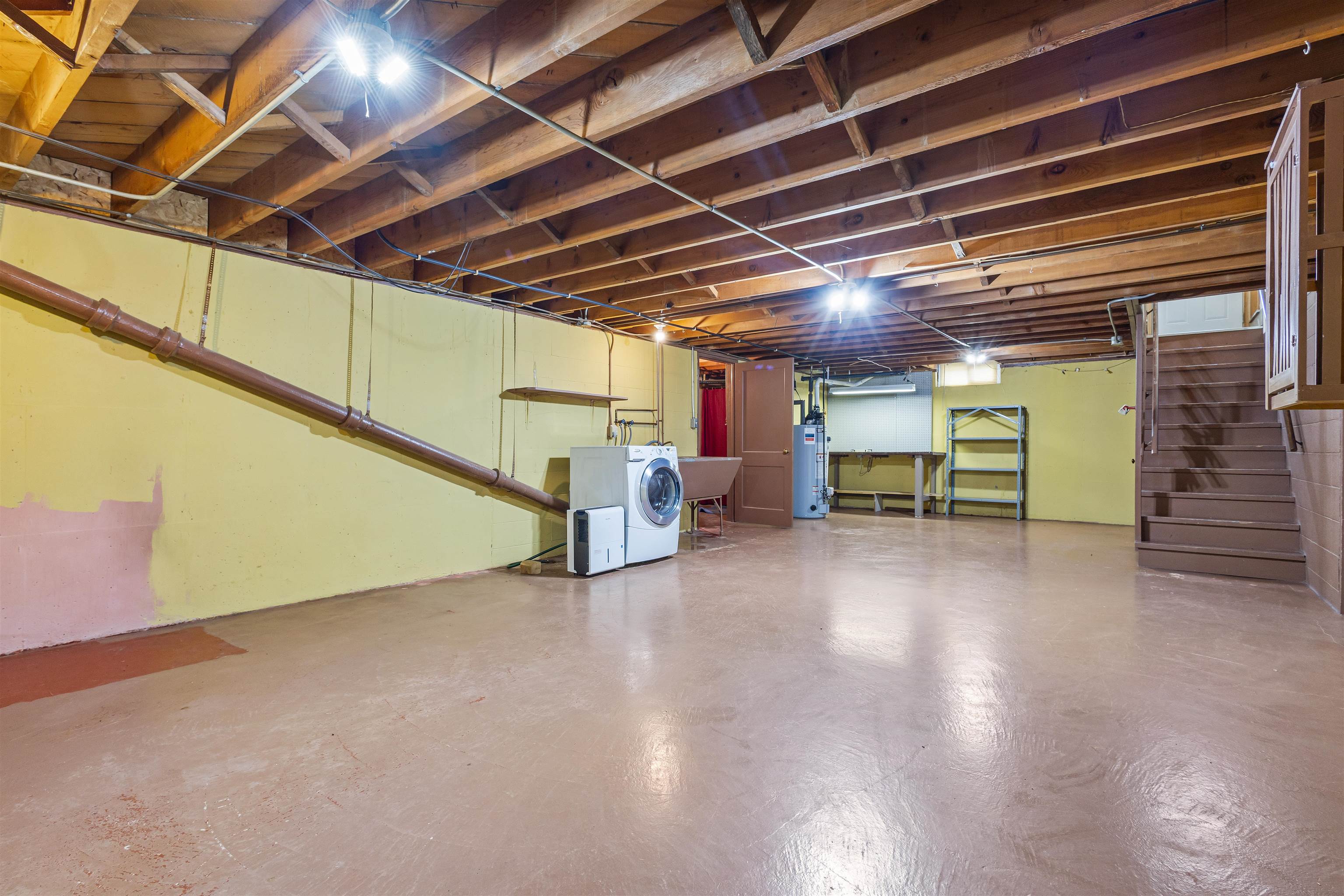 720 2ND Street