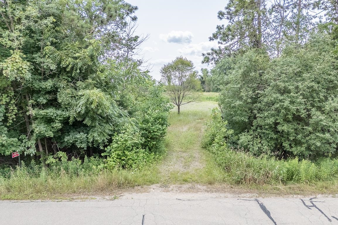 LYONS Road