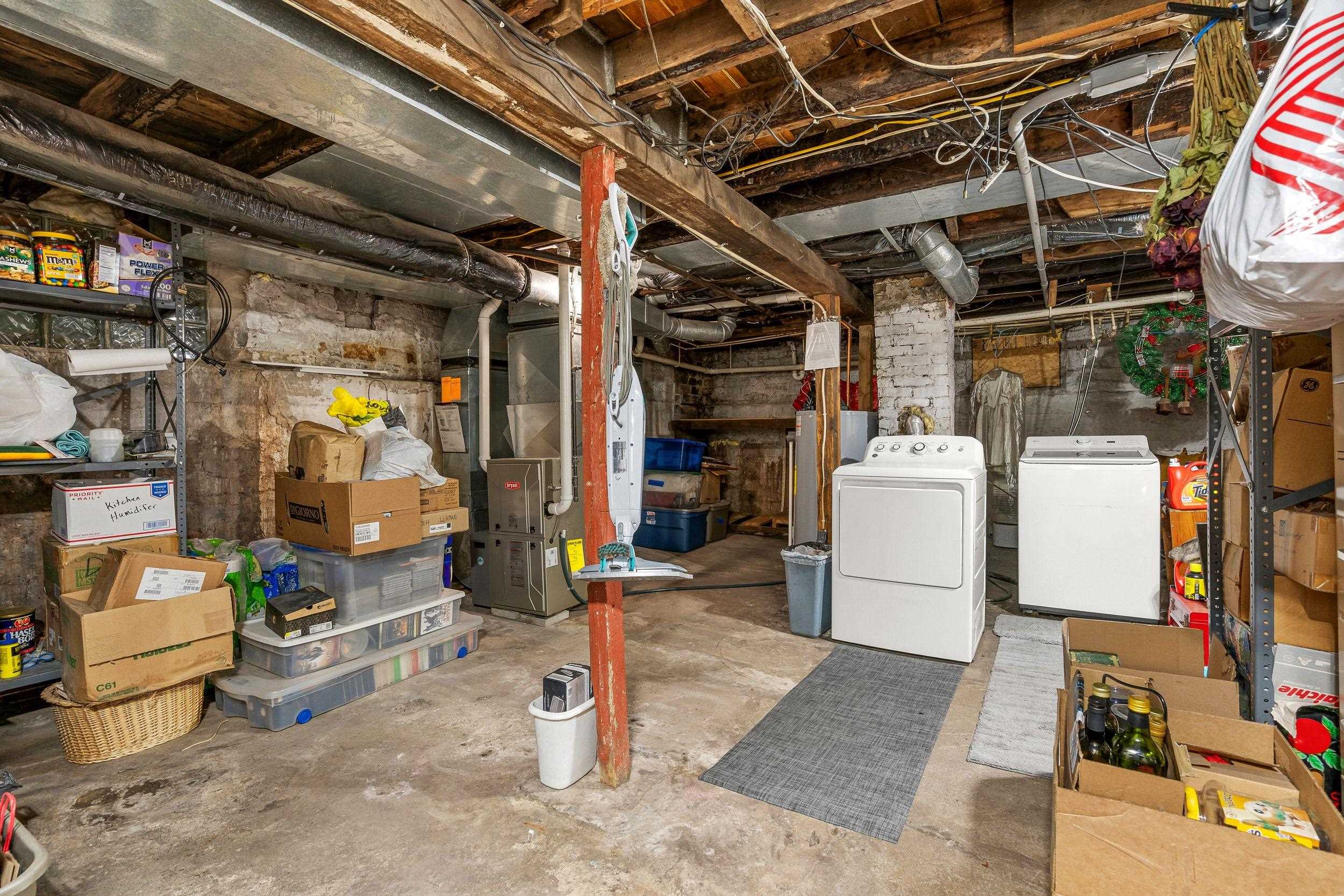 1408 N CLARK Street