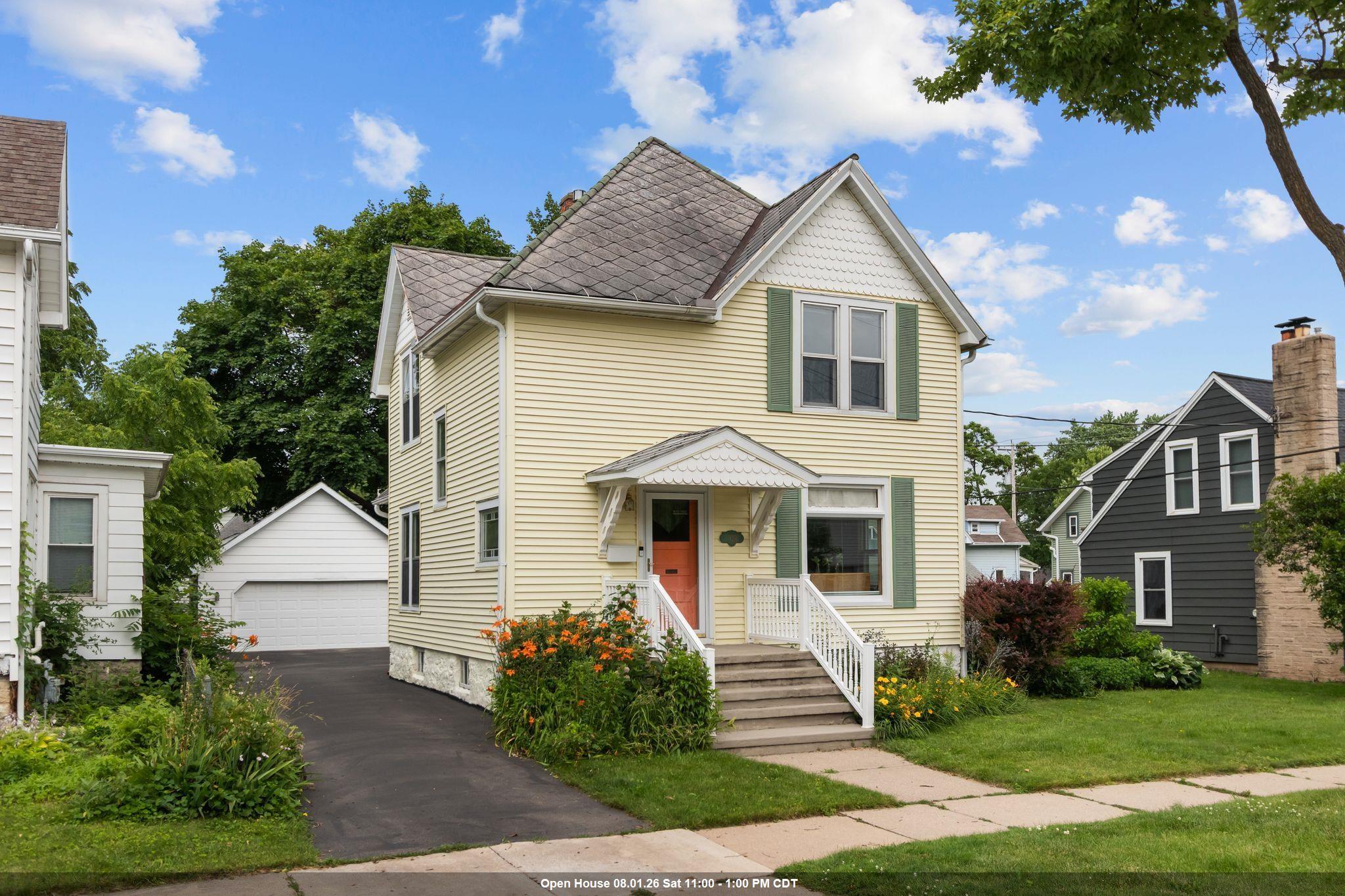 120 E COMMERCIAL Street