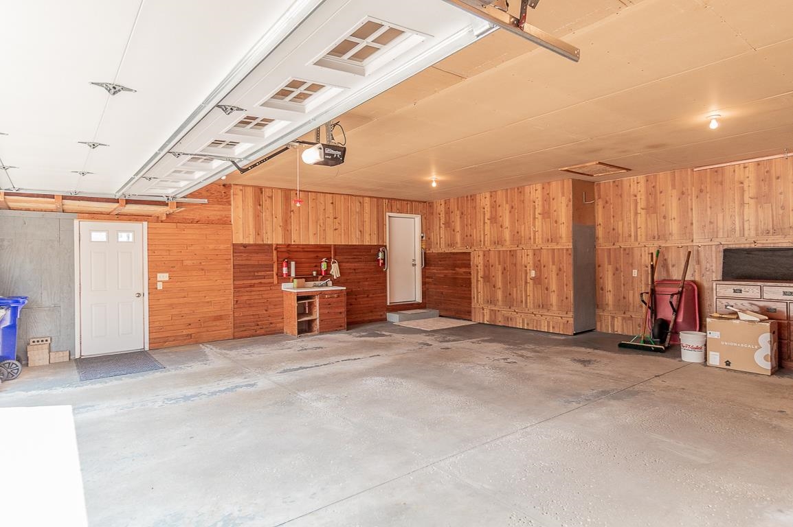 2507 N LISA Street