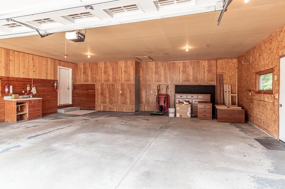 2507 N LISA Street