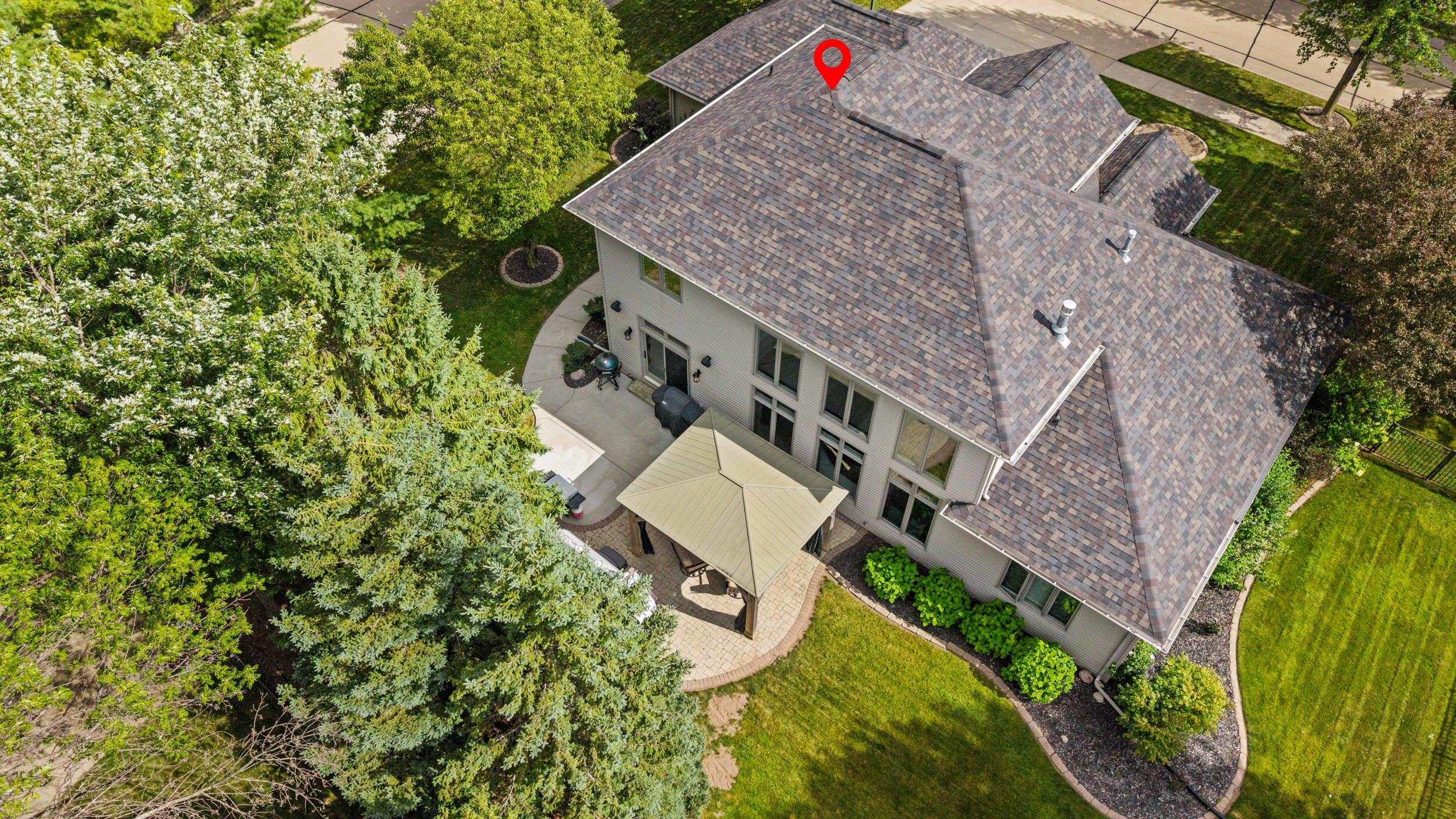 236 E THORNBROOK Lane