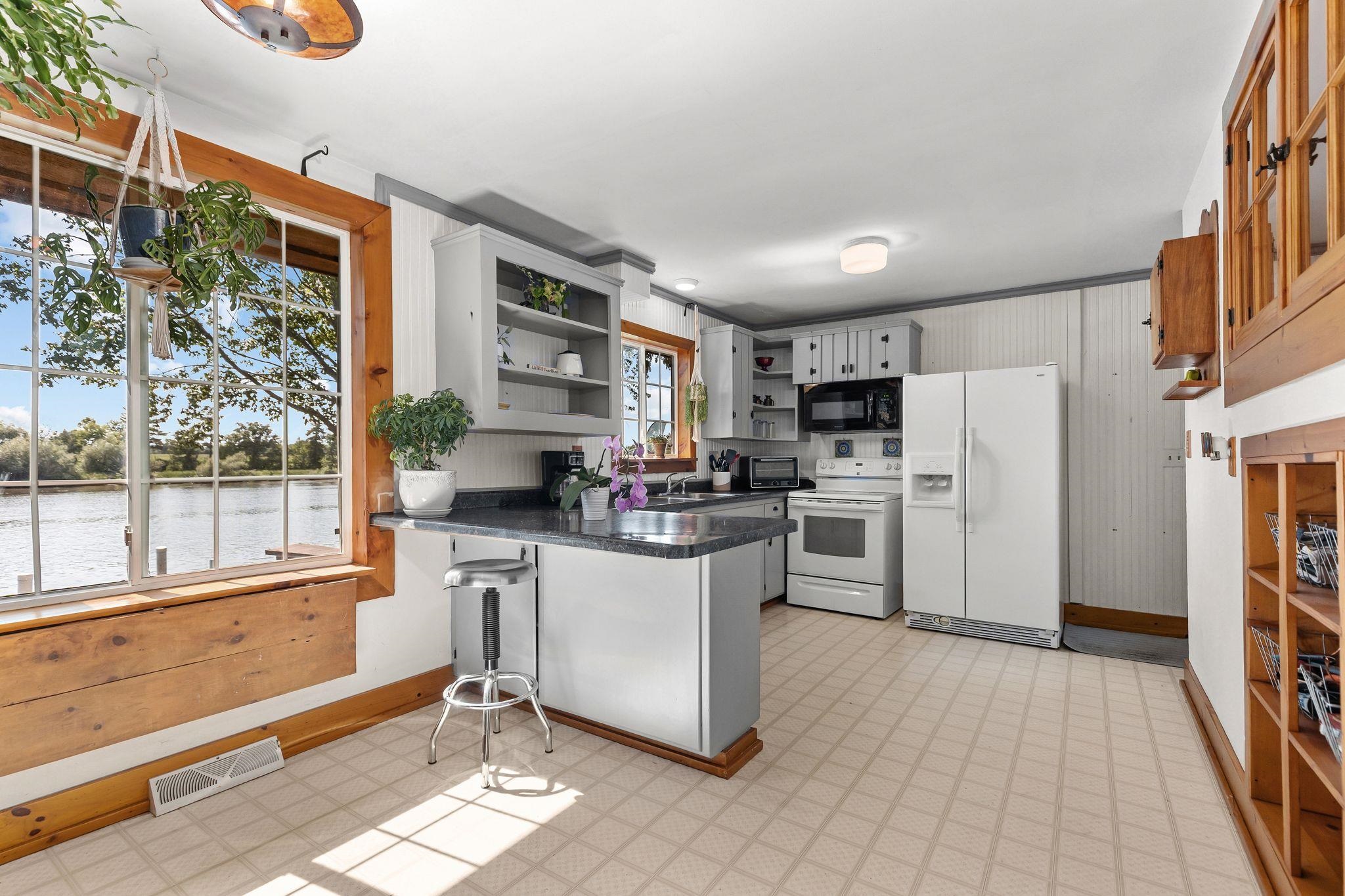 8969 COUNTY ROAD II