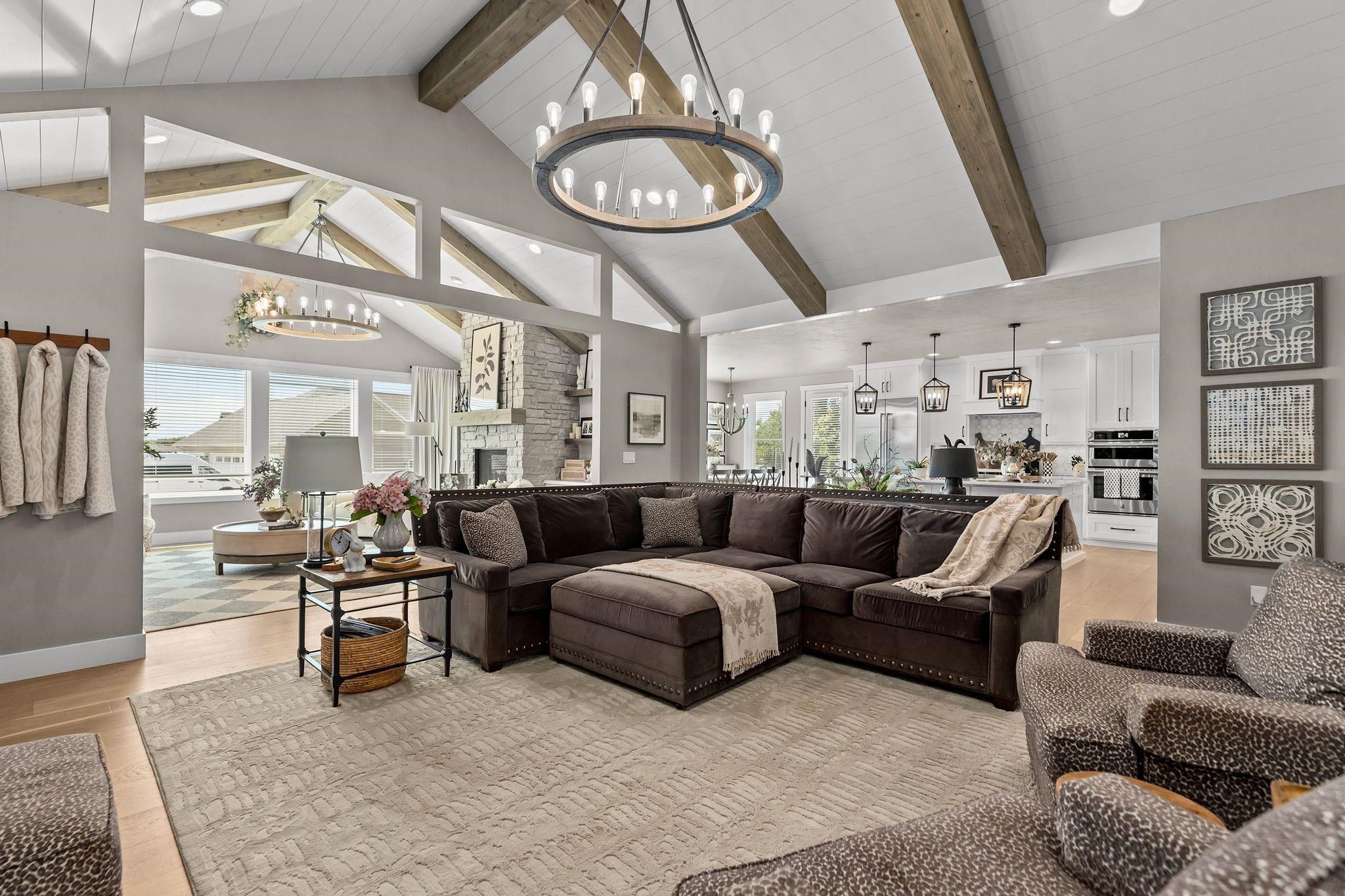 3001 W OLD OAK Drive