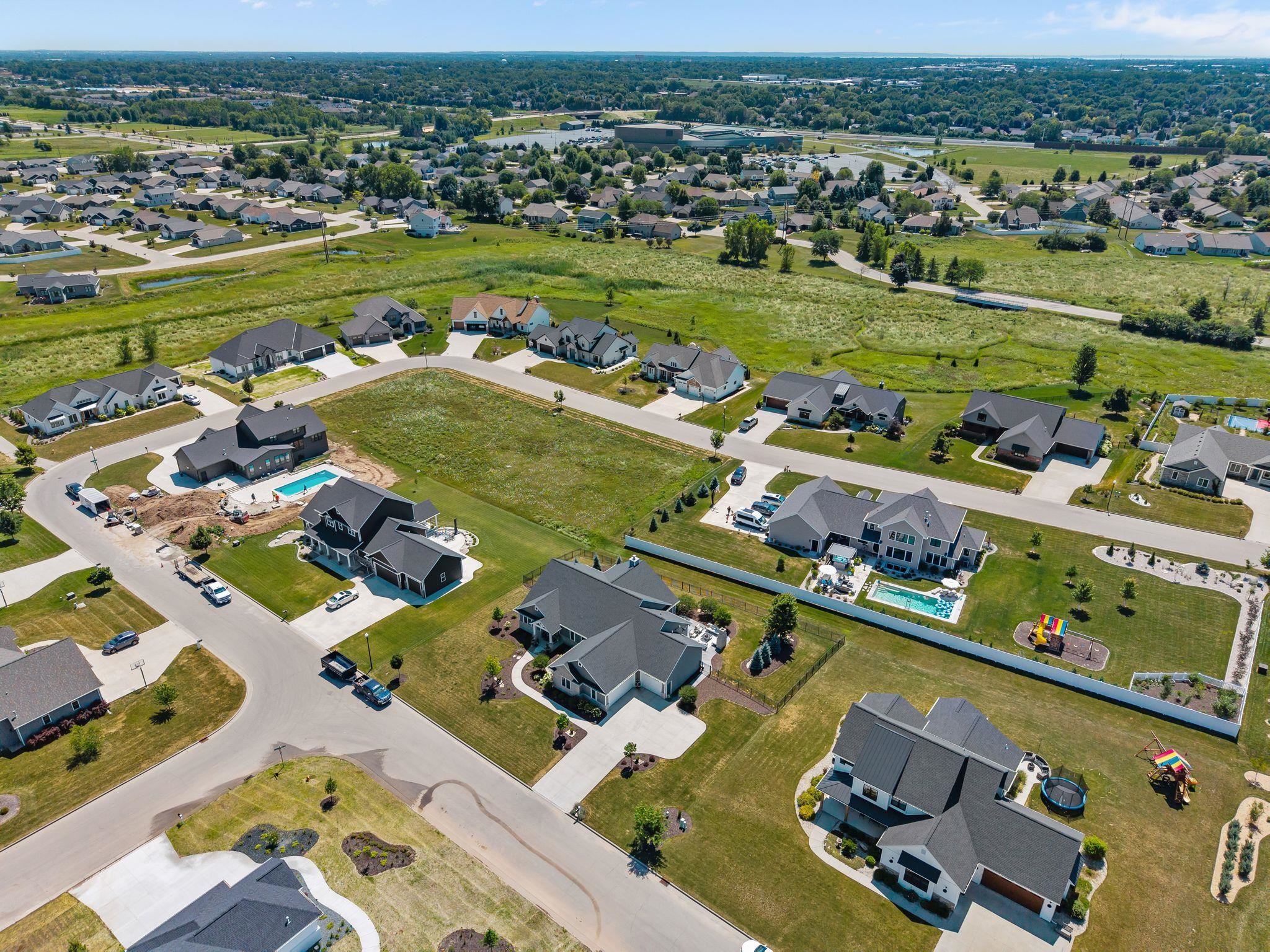 3001 W OLD OAK Drive